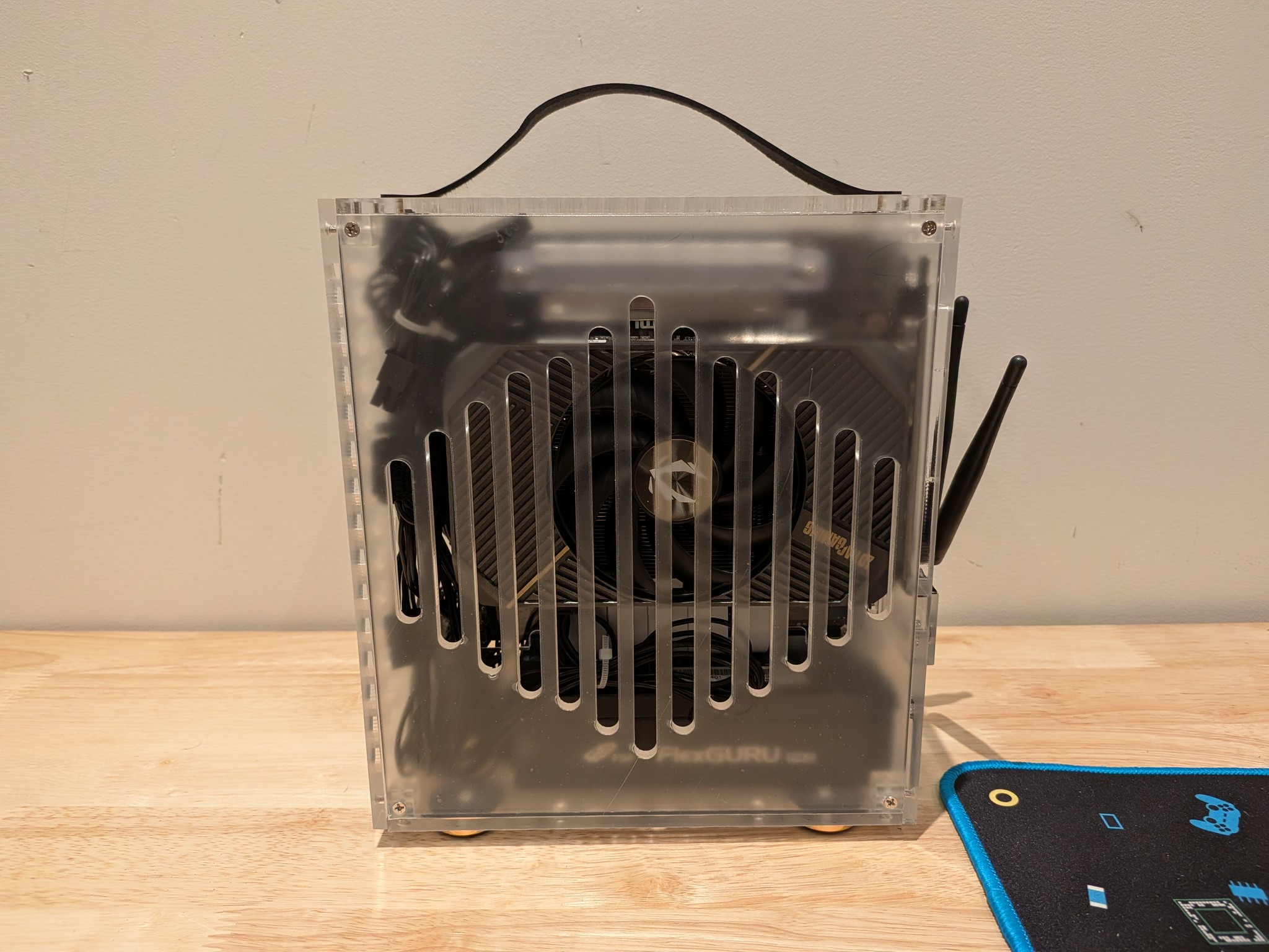 1080p Invisible Man - RTX 5060, Ryzen 5 5600, 32 GB DDR4 RAM, 1 TB Gen 4 NVME, Clear