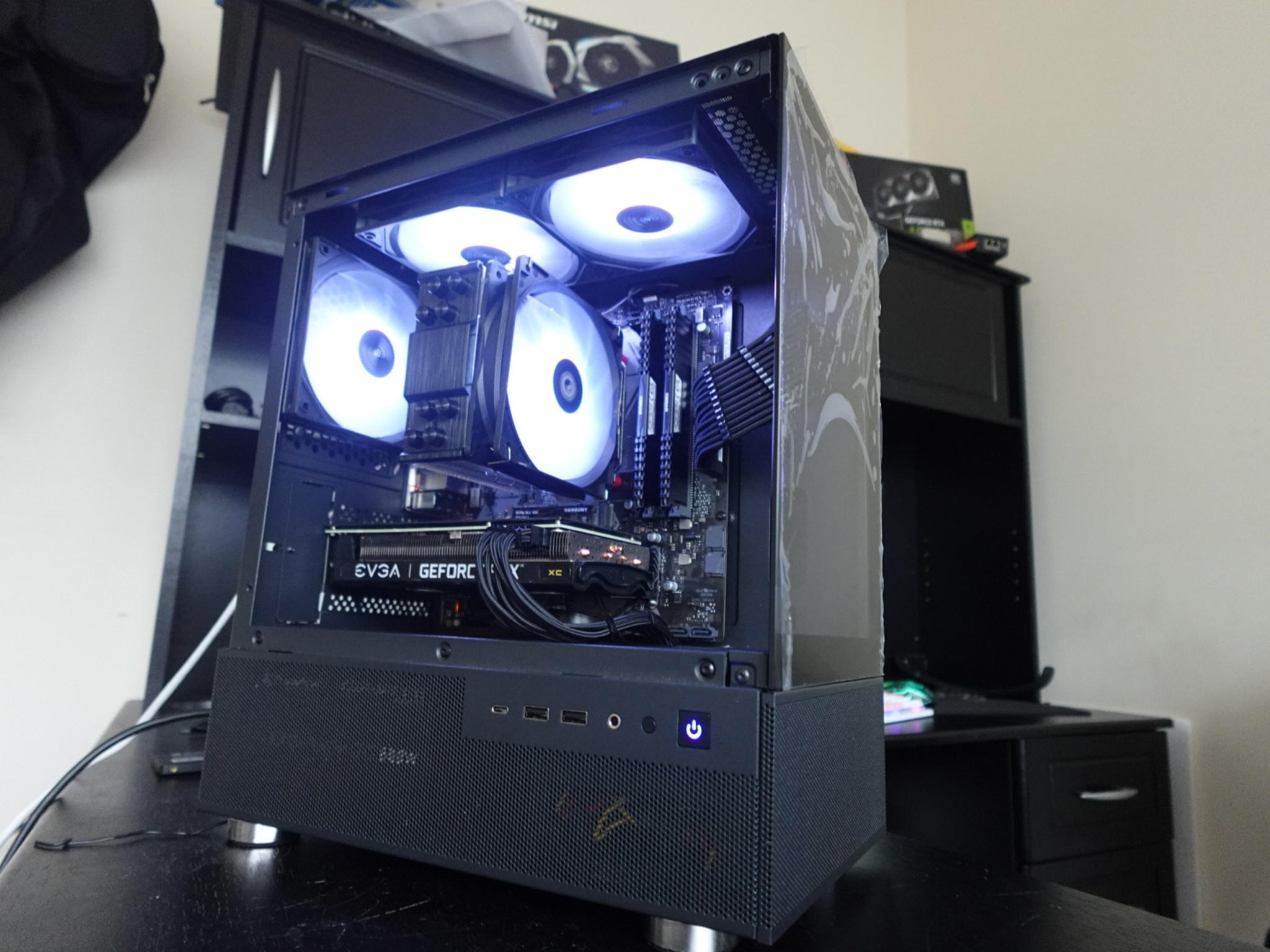 RTX 3060 TI  Ryzen 5 5600X  - Gaming Computer