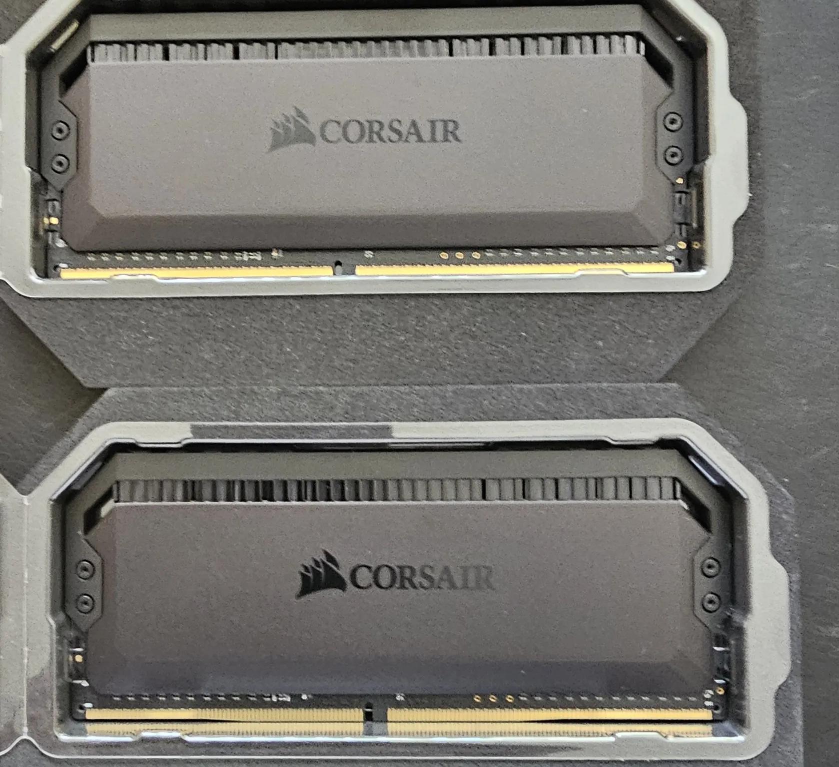 Corsair Dominator Platinum RGB 64GB (4x16GB) DDR4 3600