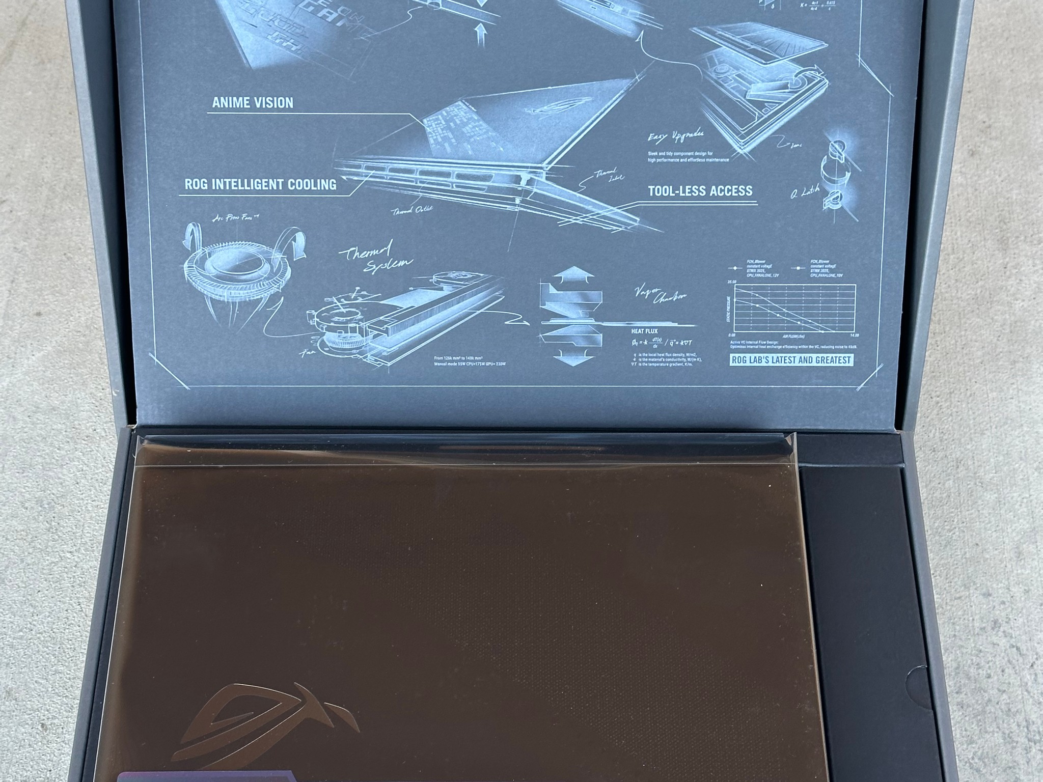 Asus ROG Strix Scar 16 (2025) 240HZ GeForce RTX 5080, Ultra core 9 275HX, 32GB DDR5