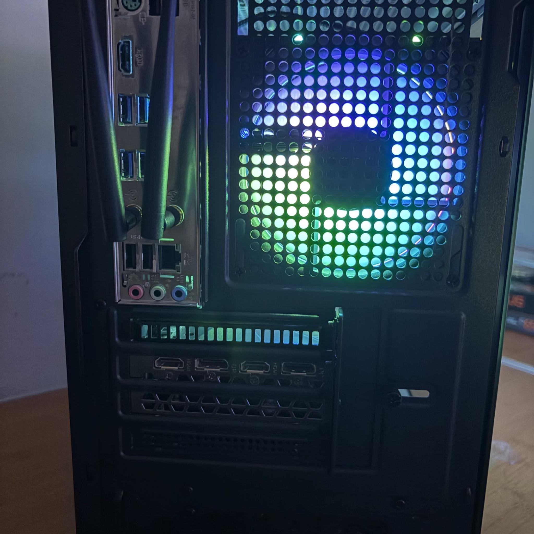 **❄️🔥 AORUS RTX 3060 ELITE 12GB + Ryzen 7 3700X | 16GB OLOy 3000MHz | 2.5TB Blackout Gaming PC 🔥❄️**