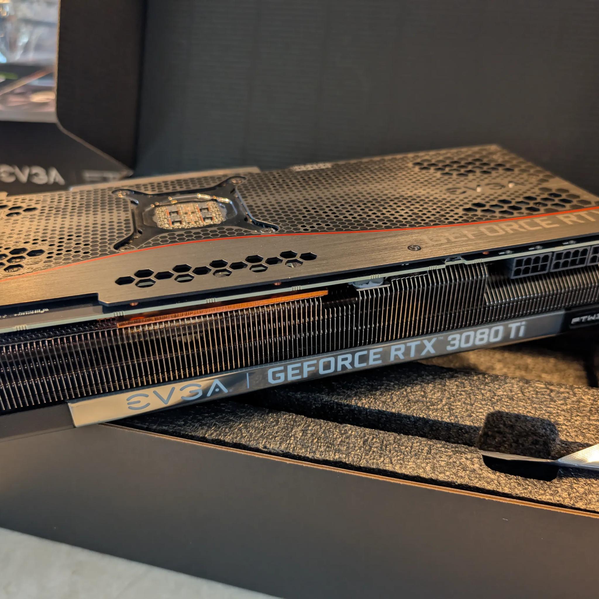 EVGA RTX 3080Ti FTW3 ULTRA 12GB