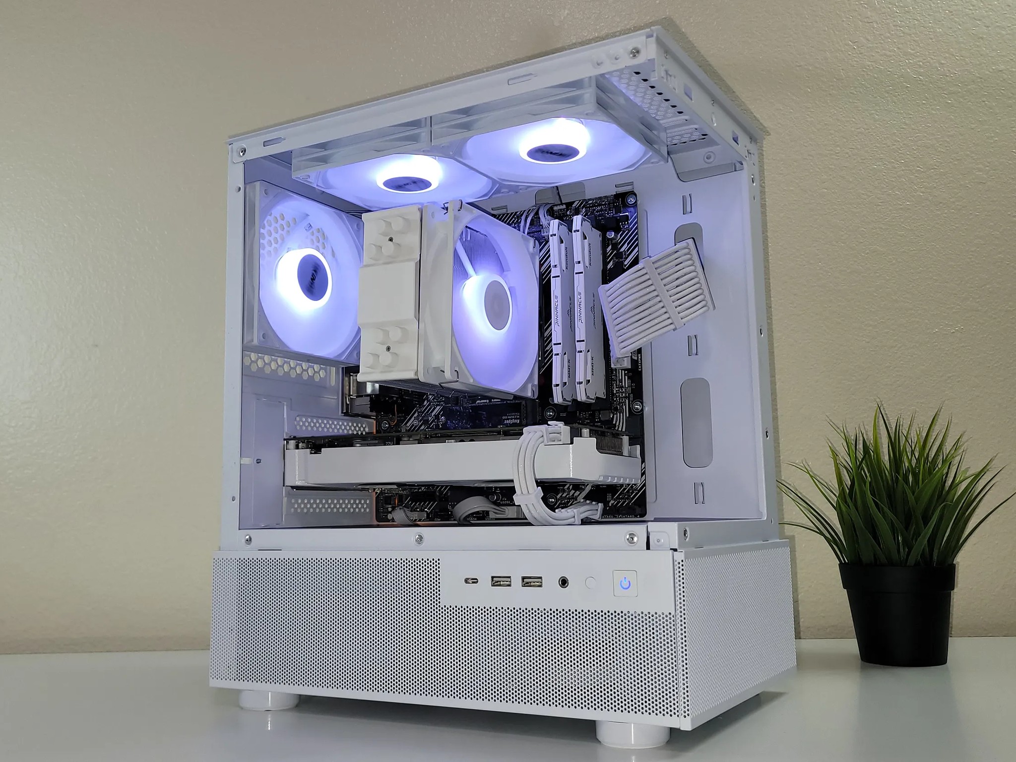 Ryzen 5 3600 | GeForce GTX 1060 3GB | 16GB DDR4 | 512GB SSD