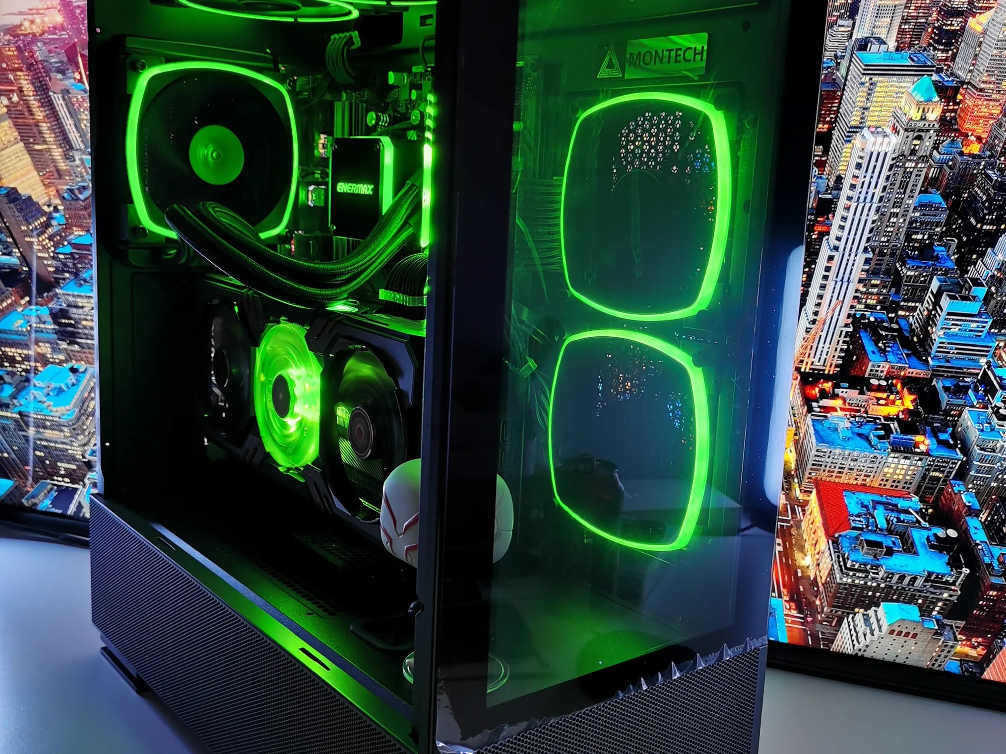 🕸️🕷️Spiderman🕸️🕷️-Gaming PC-AMD  RX 6750 XT 12GB-AMD Ryzen 7 5700G 8-Core-32GB DDR4-1TB NVME