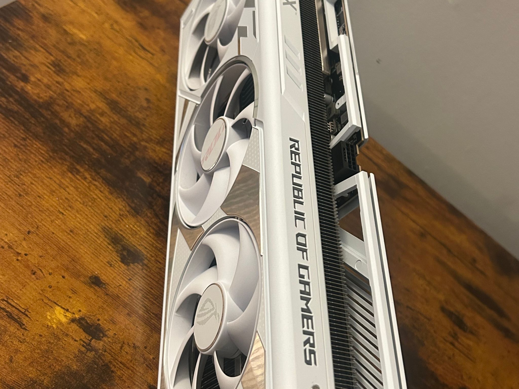 ASUS ROG Strix Gaming White RTX 4090