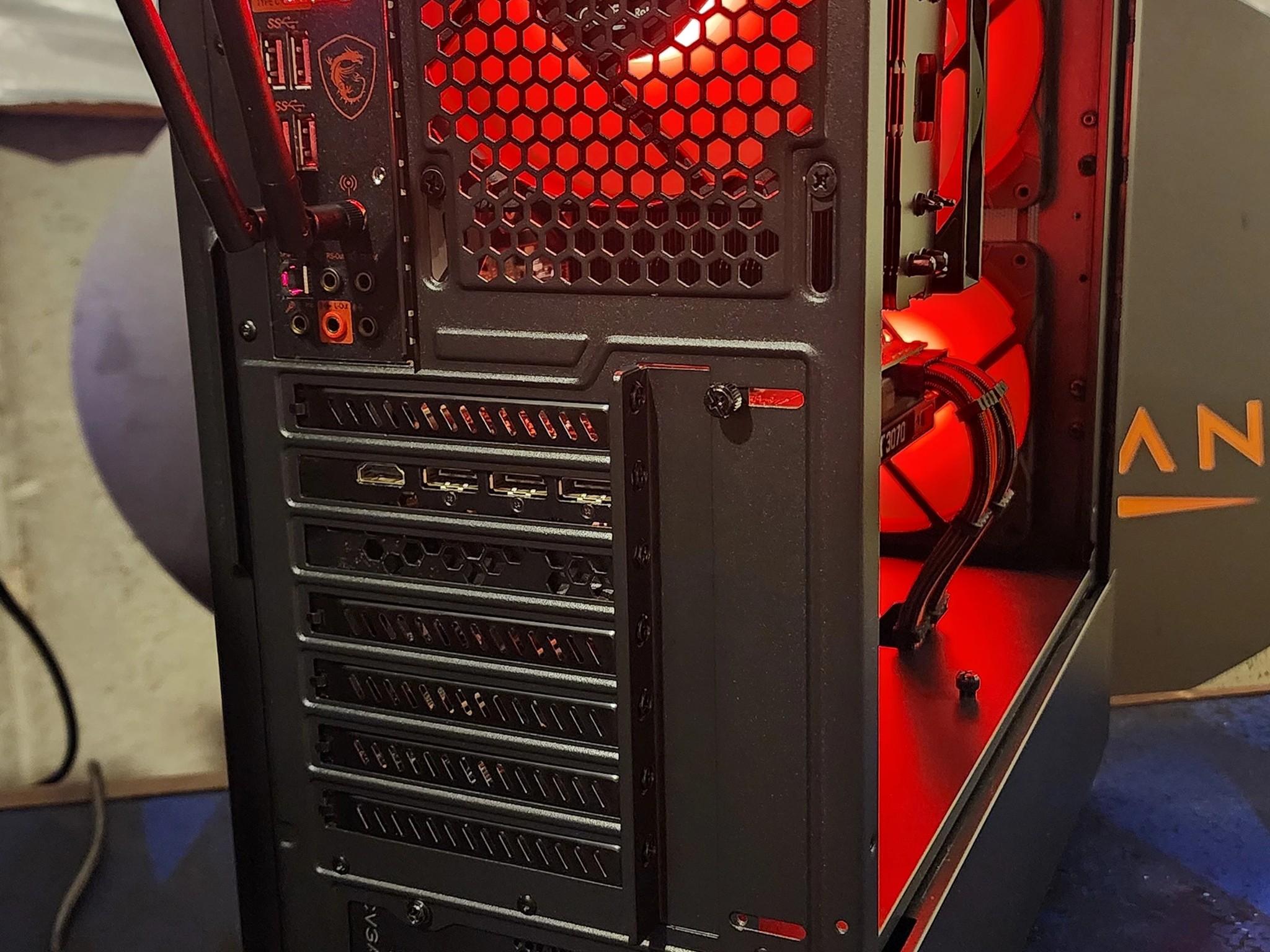 RTX 3070 / i7-9700K - Custom Gaming PC