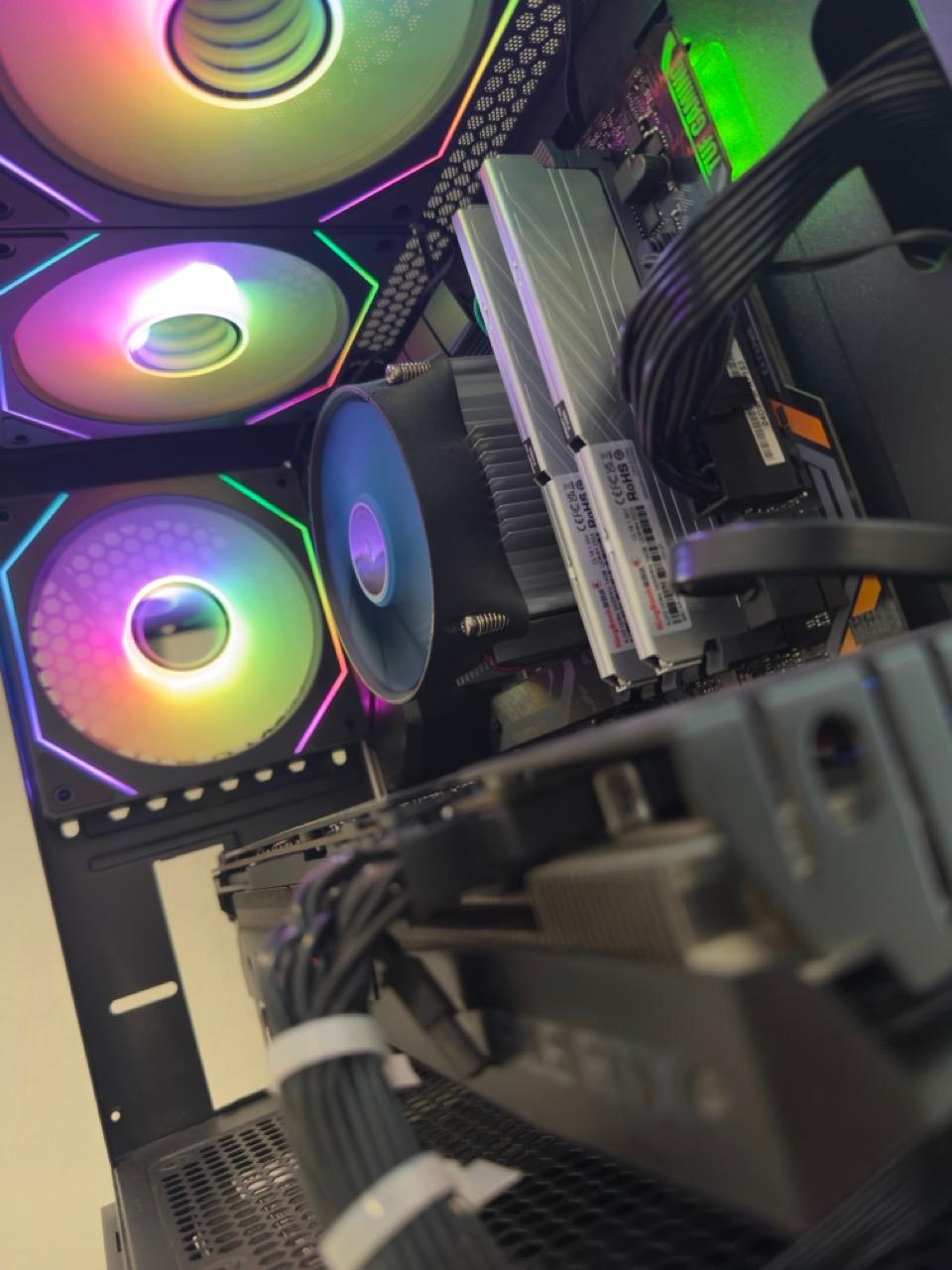 Custom Gaming PC Build (RTX 2070🔥, intel core i7, 32gb ram, 1tb storage👾)