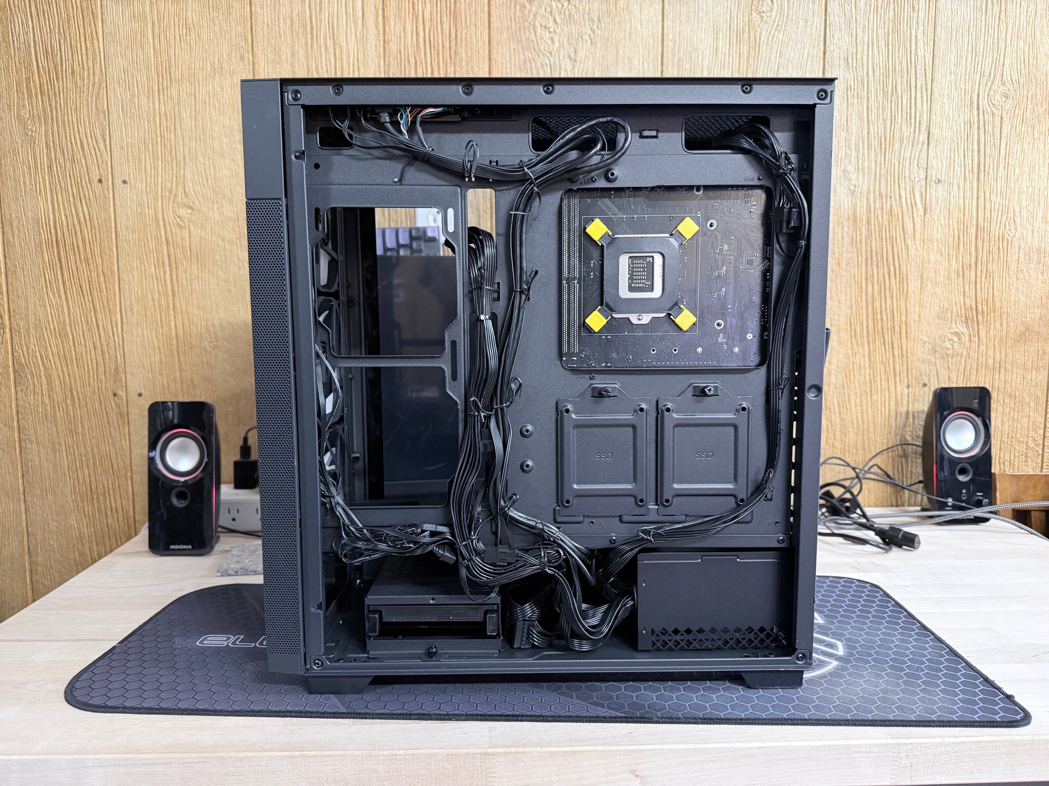Intel i5 10400, 16GB, 1TB NVME, RTX 2060 Super 8GB - Great Custom Built Gaming/Work PC!