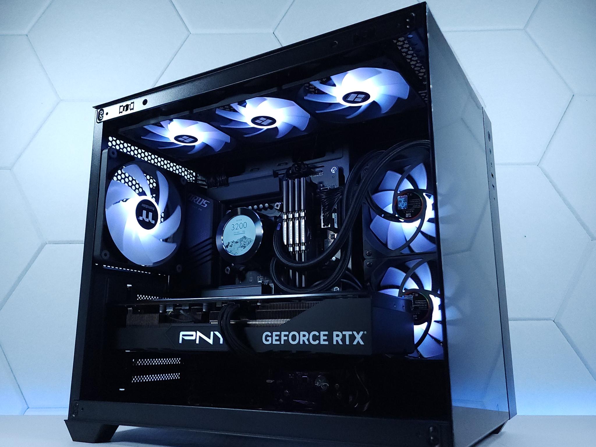 🤍RTX 4080 || Core i7 13700KF || 32GB 3200MHz || 2TB NVMe Gen 4 || 1440p/4K Gaming Computer