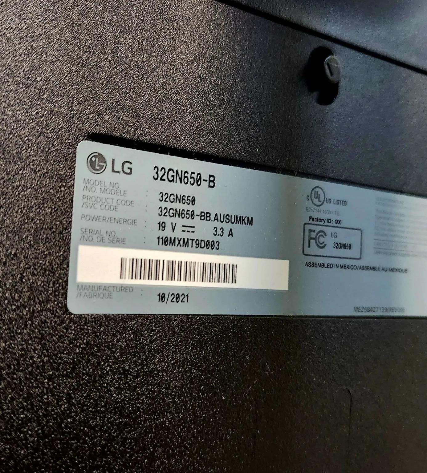 LG 32GN650-B Ultragear Gaming Monitor 32” QHD (2560 x 1440) Display, 165Hz Refresh