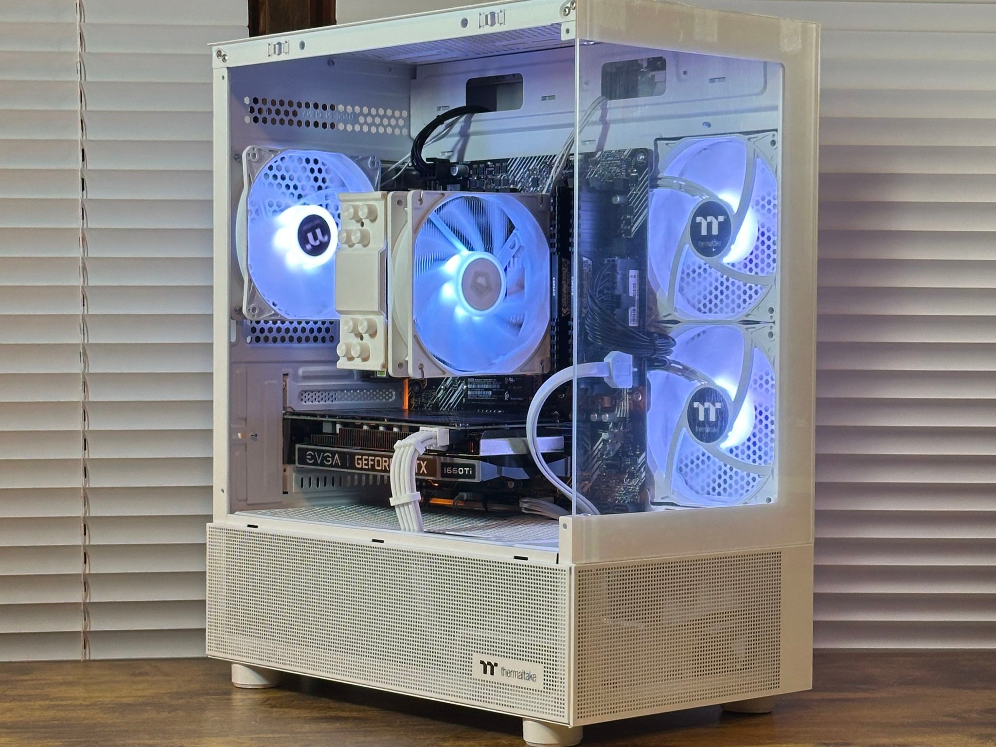 GTX 1660Ti 6GB | AMD Ryzen 5 3600 | 16GB DDR4 |500GB SSD | Win11 | WIFI | 1080P Gaming PC