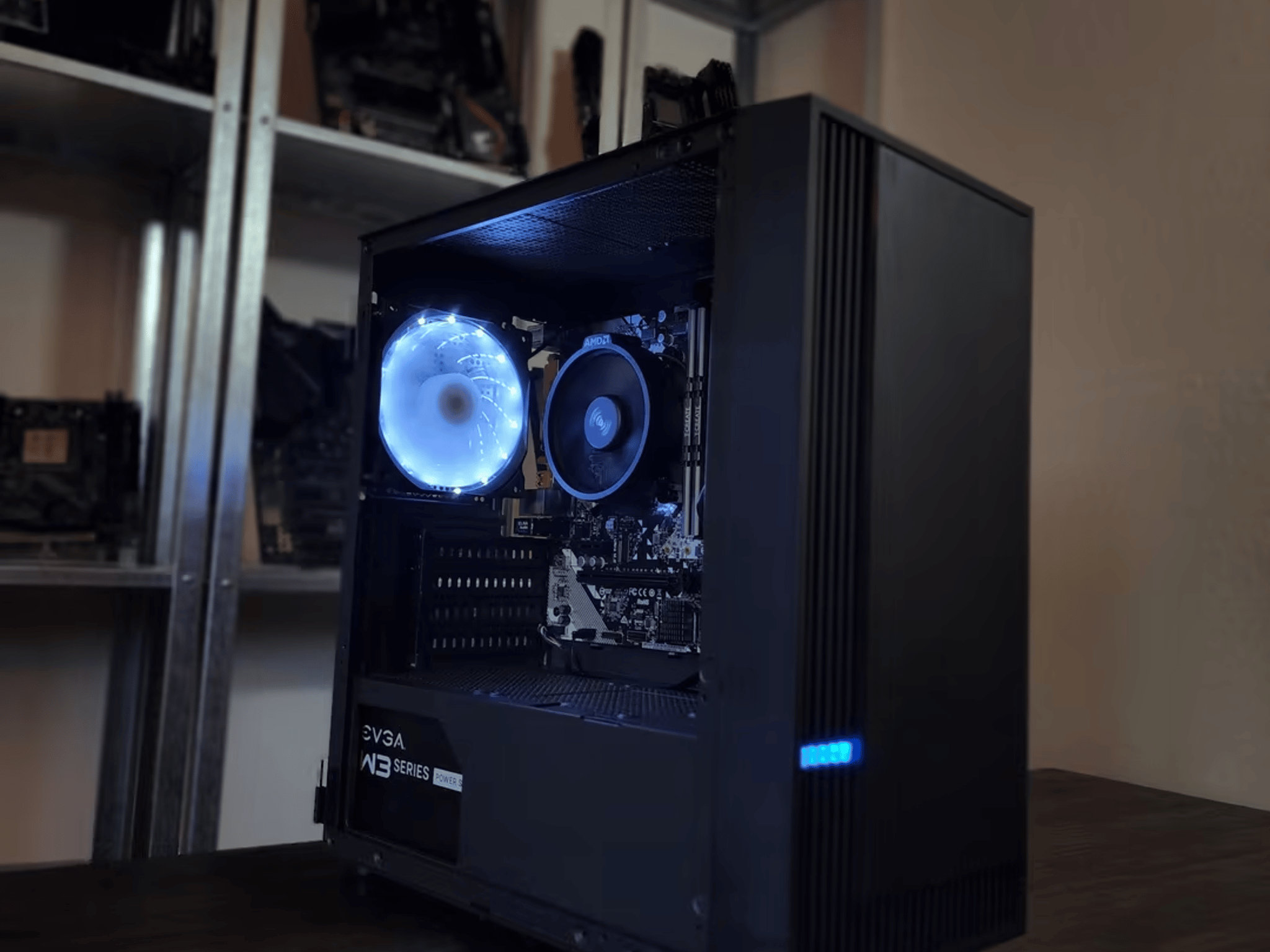 AMD Ryzen 3 2200G 4C 4T w/ AMD Vega 8 Graphics // T-Create 16GB 3600MHz