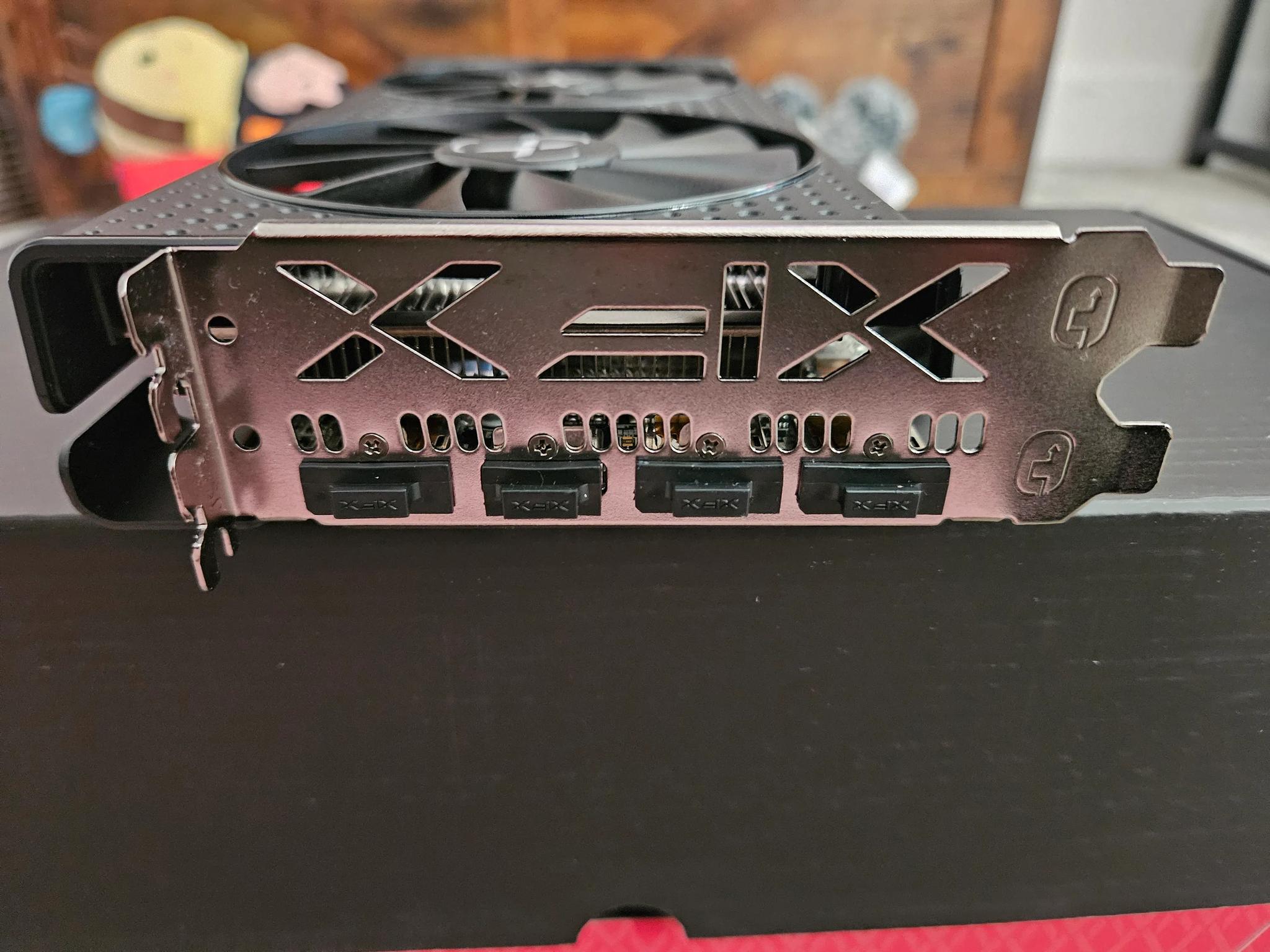 Swft 210 rx 6650 xt