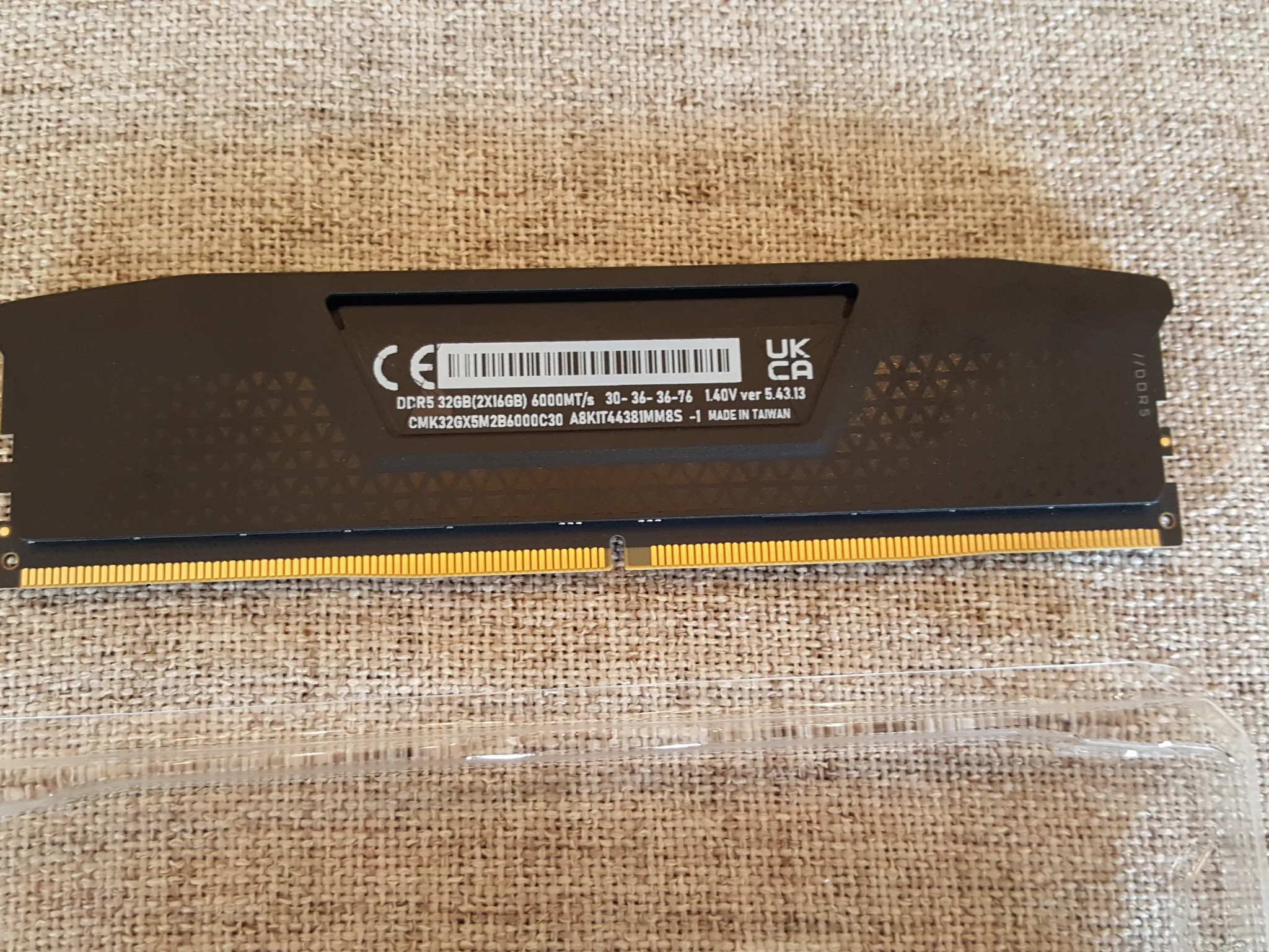 32GB Corsair Vengeance DDR5 6000MHz CL30