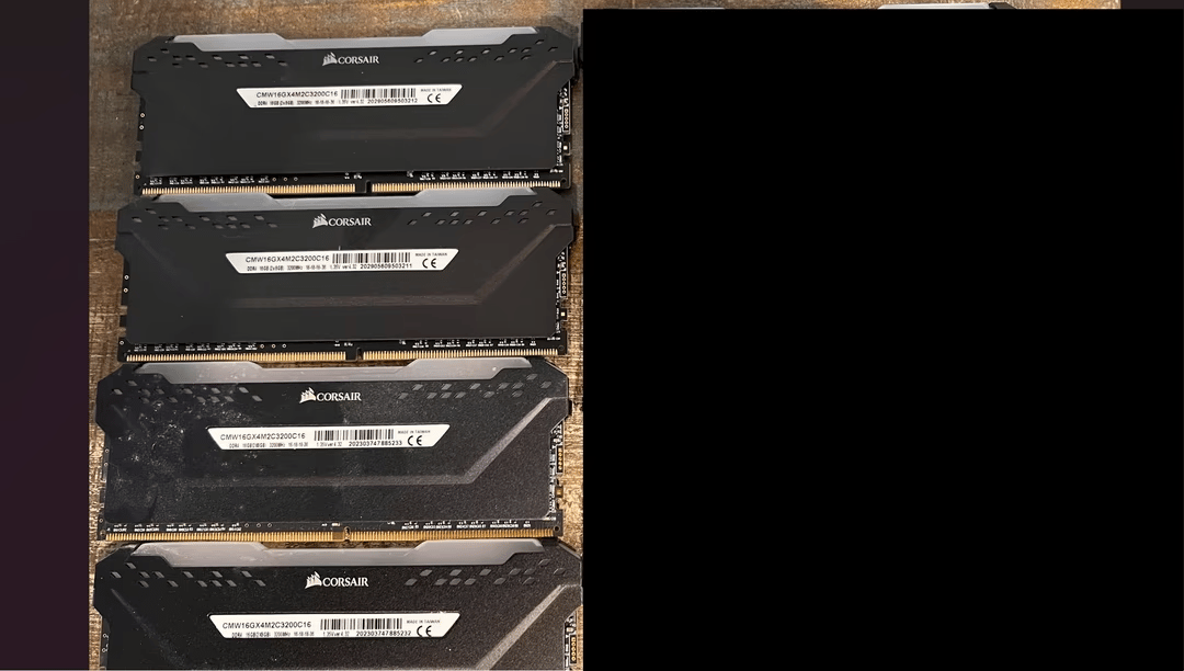 Corsair Vengeance Pro 16 RGB GB (2 x 8 GB) DDR4-3200 CL16 - 64GB Total