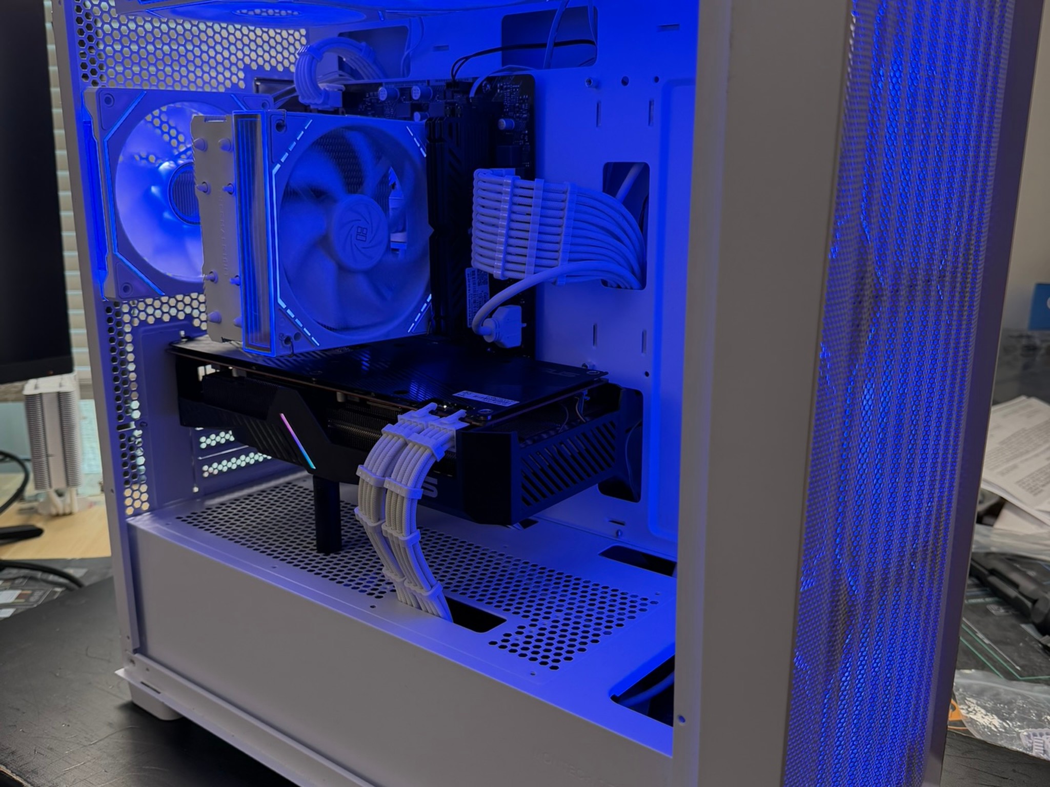 Gaming PC | RX 5700XT | Ryzen 5 5600X | 16GB RAM | Windows 11