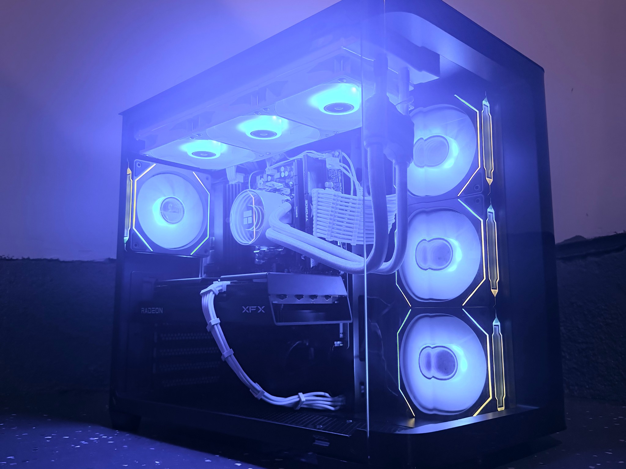 🔵"Void Aurora"⚫️| 1440p Gaming | Ryzen 5 7500X3D | RX 9060 XT |322GB DDR5 | 2.5TB Storage