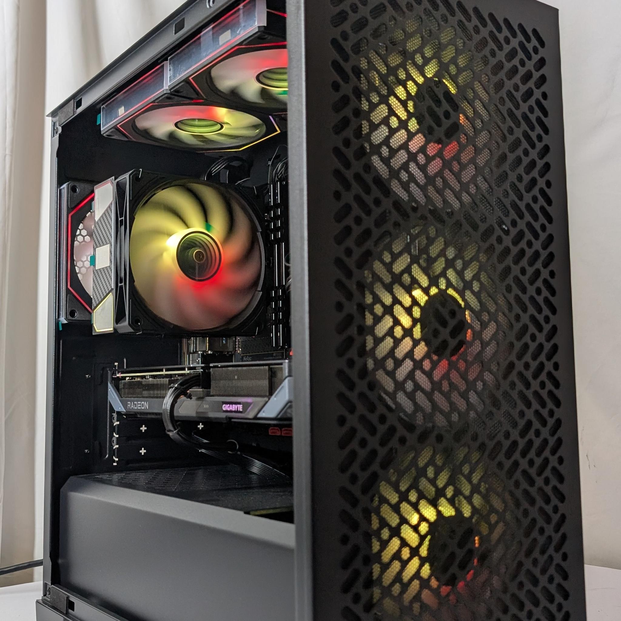RX 9060XT | RYZEN 5 3600 | 16GB DDR4 | 1TB NVME | 650W