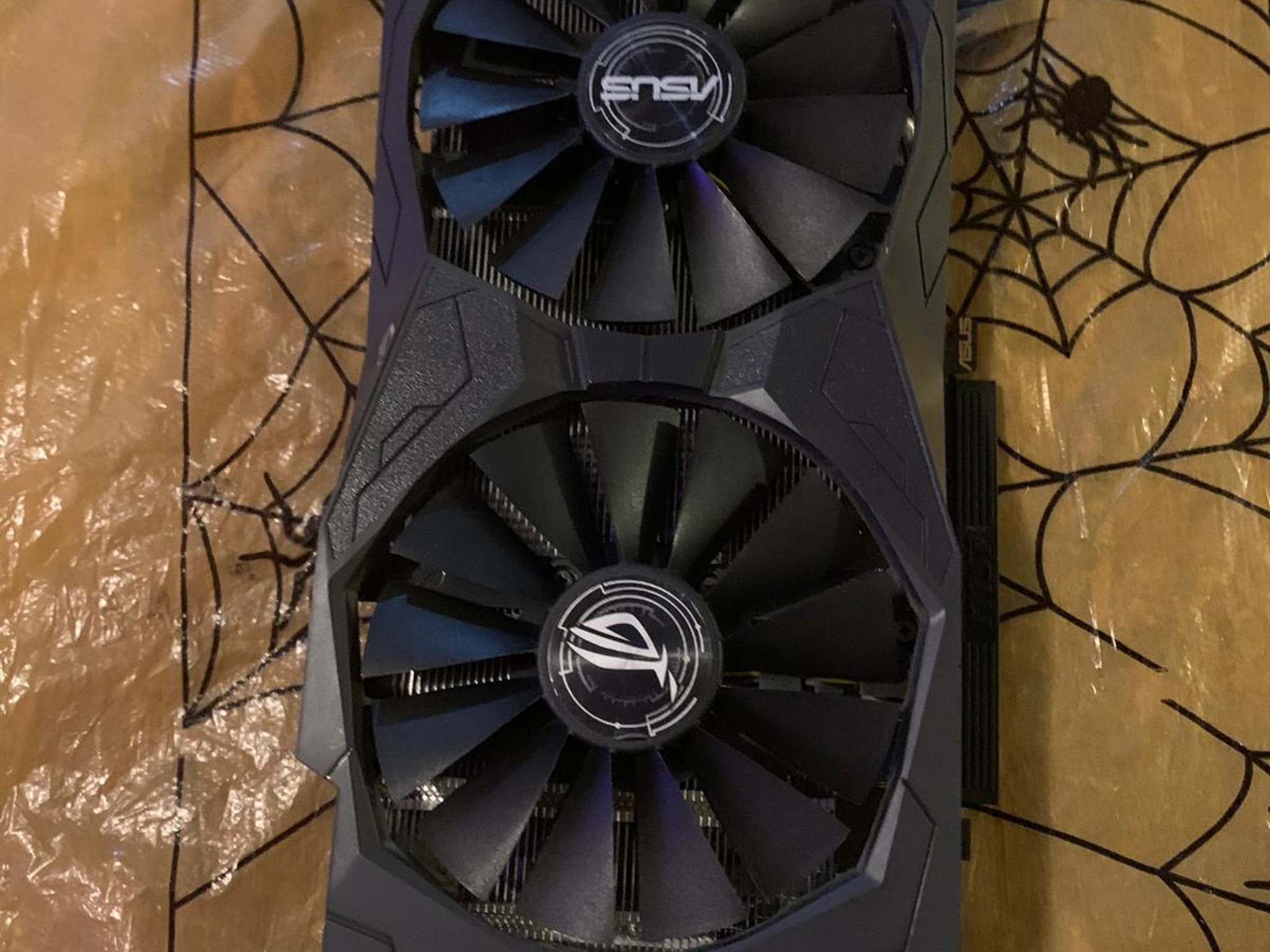 ROG-STRIX-RX570-8G-GAMING