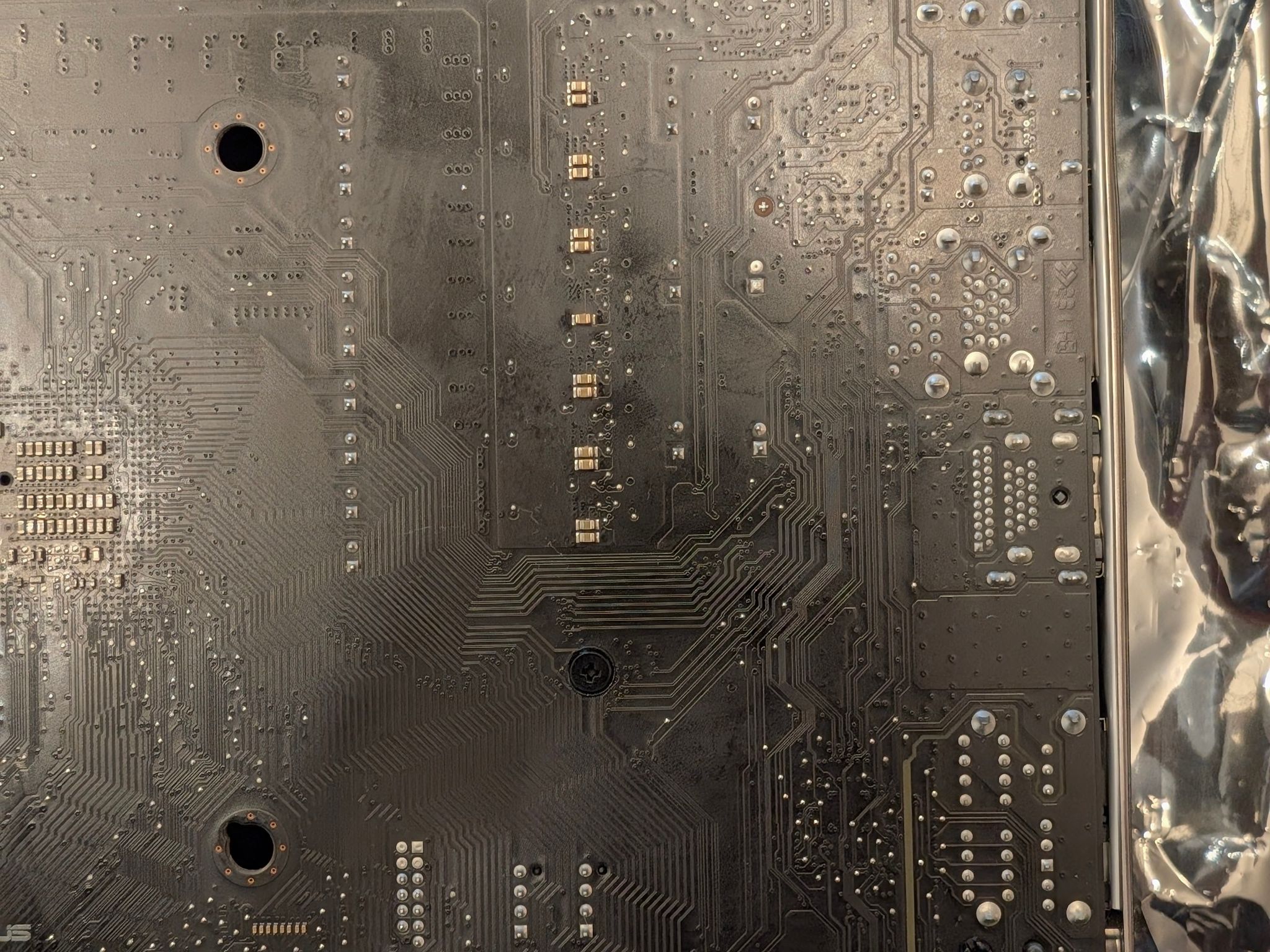 Asus B550 F Gaming Motherboard Ryzen 7 5700X 16GB ddr4 Ram