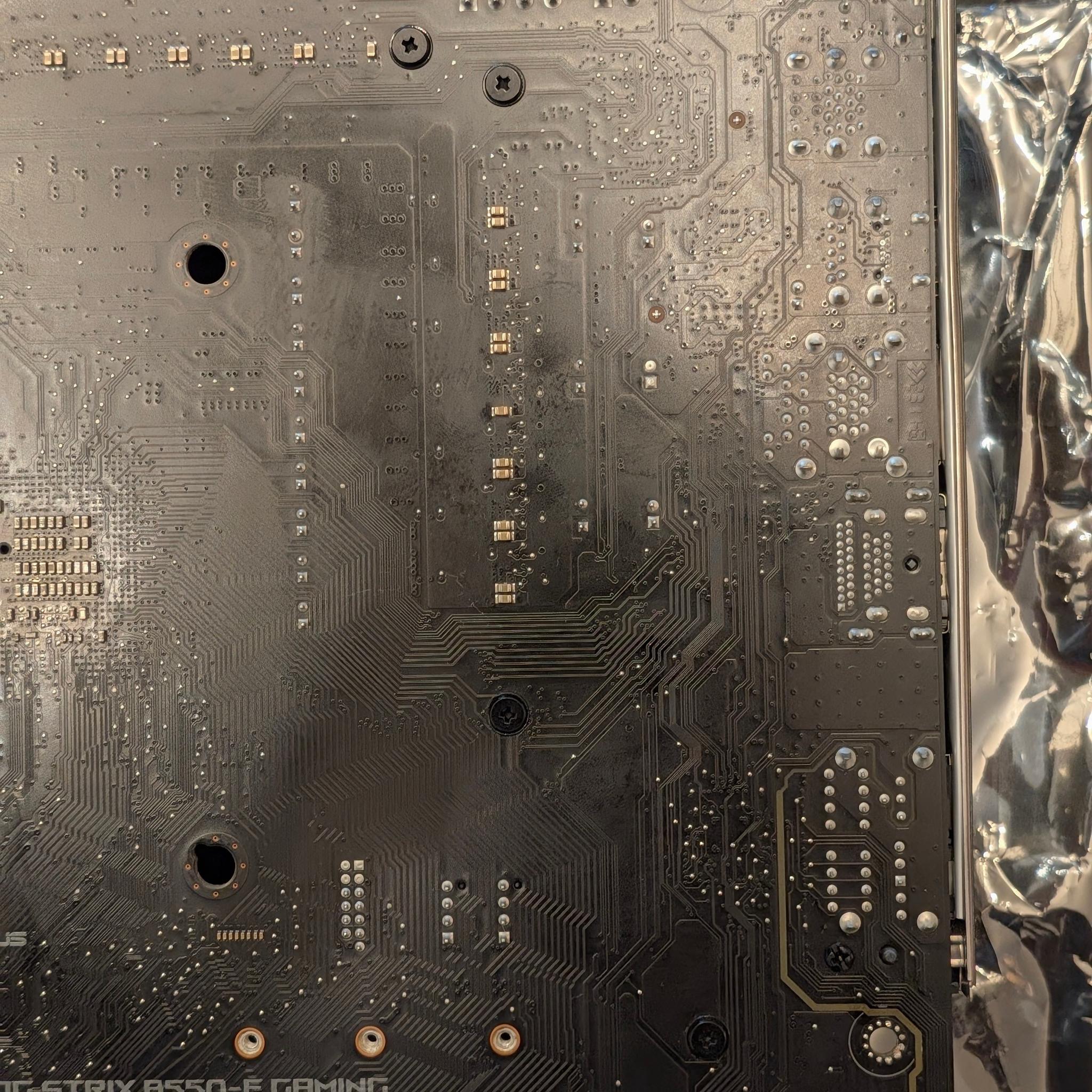Asus B550 F Gaming Motherboard Ryzen 7 5700X 16GB ddr4 Ram