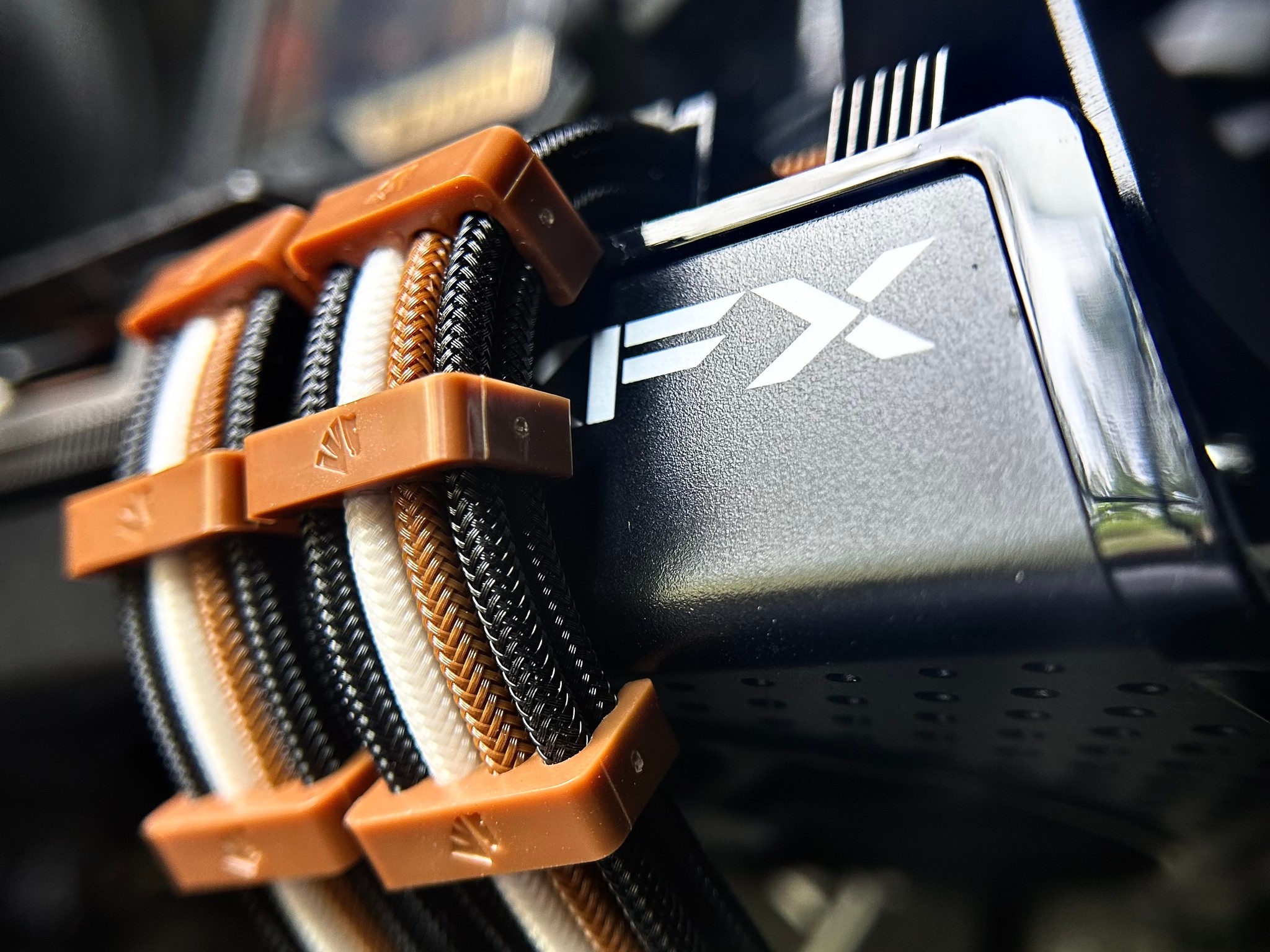 i7 13700K | RX 7700XT 12GB | 64GB DDR4 | 3TB Storage | Digital Display | 1000W | WORKSTAT...