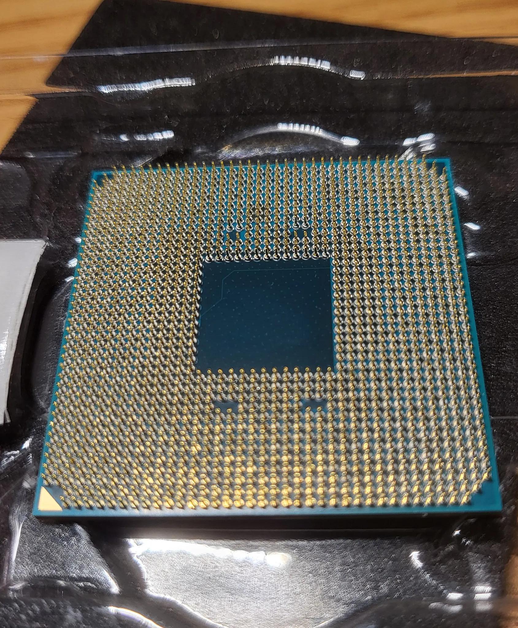 USED Ryzen 5 2600 Hexa-Core CPU/Processor