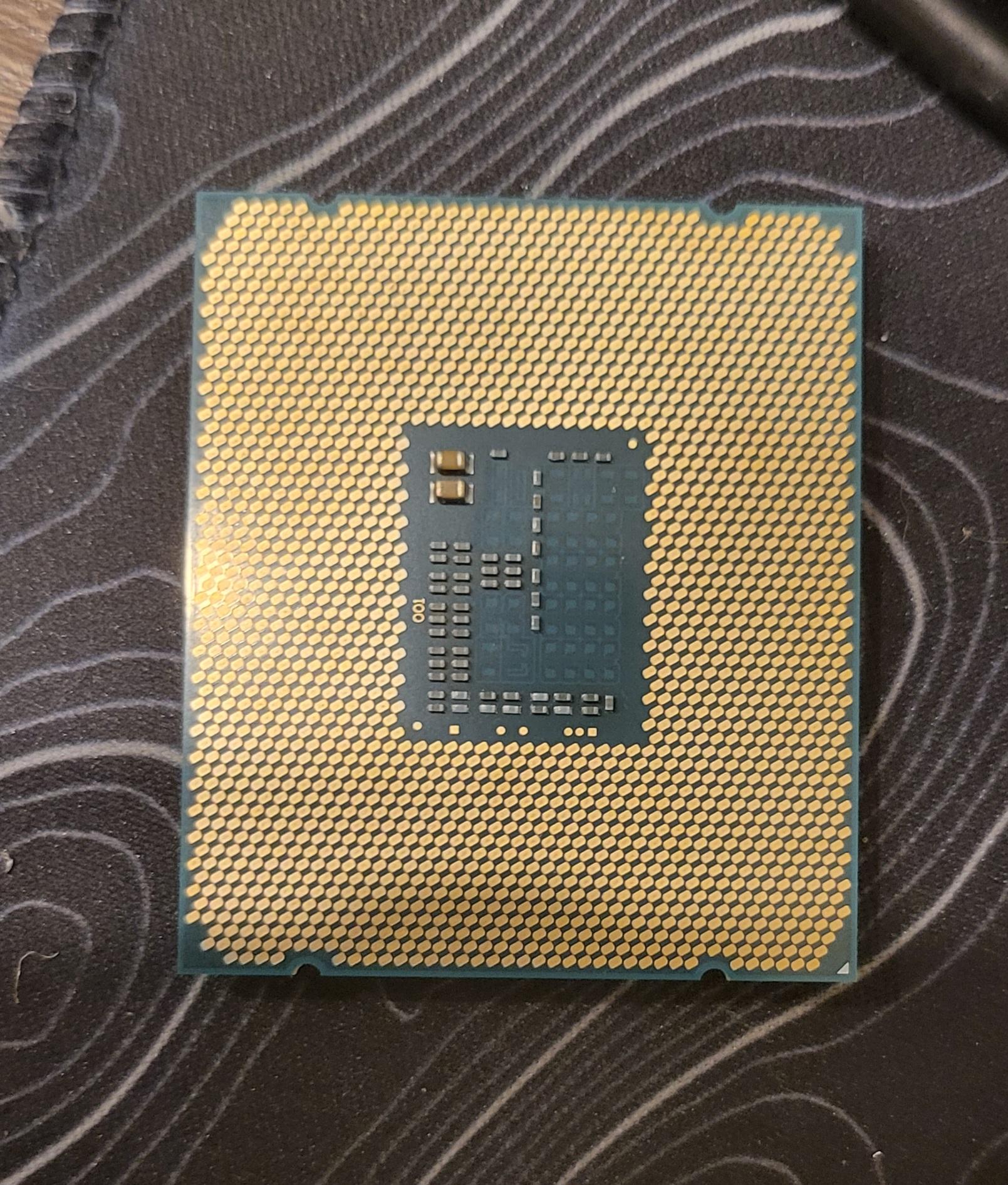 Intel Core i7-5820k, 6 core 12 thread, 3.3ghz, LGA 2011-V3