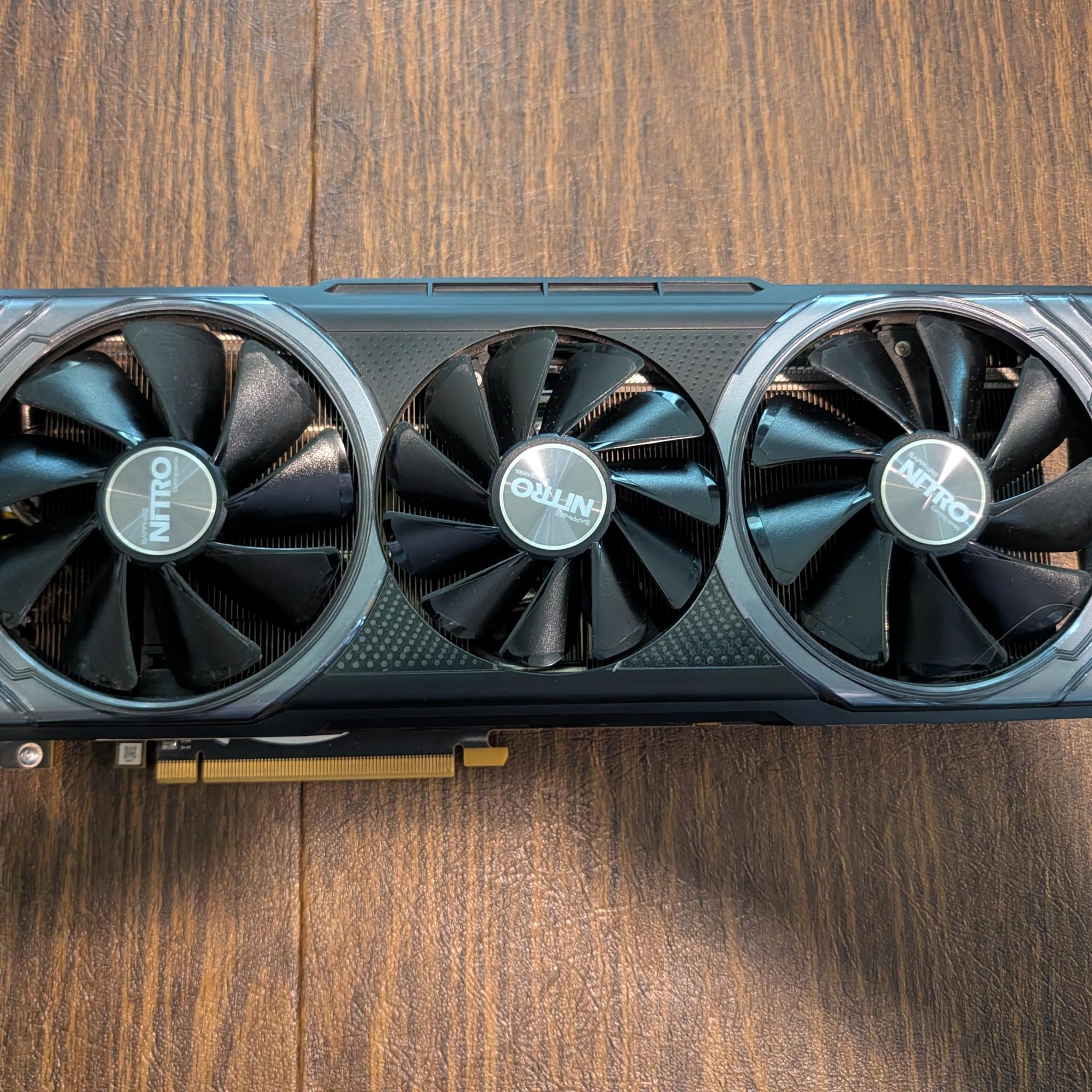 SAPPHIRE NITRO+ Radeon RX VEGA 64 8GB HBM2