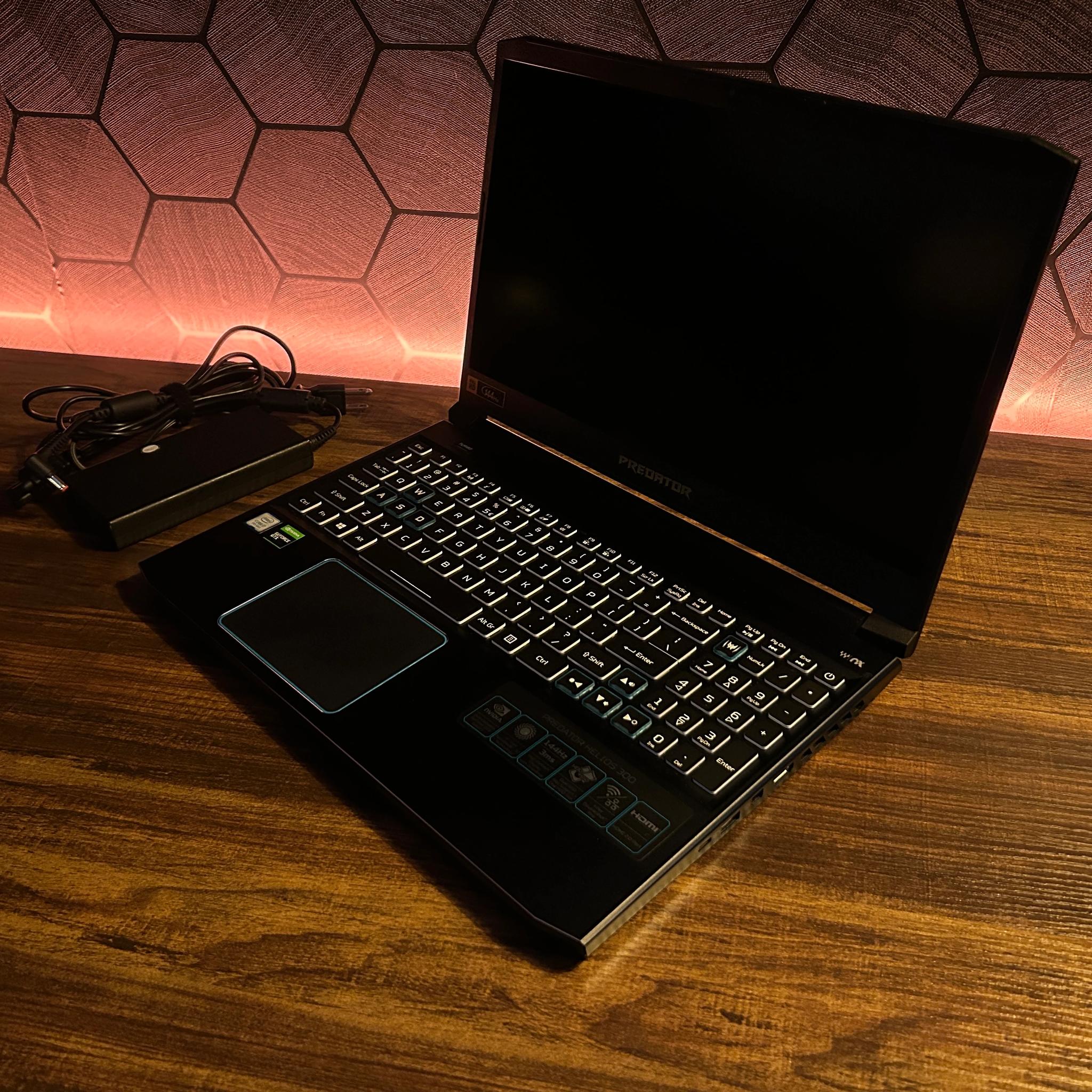 👾Acer Predator👾 Helios 300 Gaming Laptop / Intel i7 9750H / GTX 1660ti / 24GB RAM / 256GB NVME SSD
