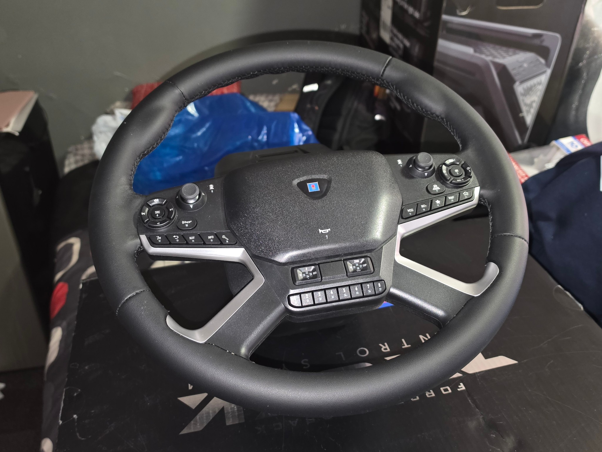 HORI Truck Control System with Force Feedback for Windows 11/10