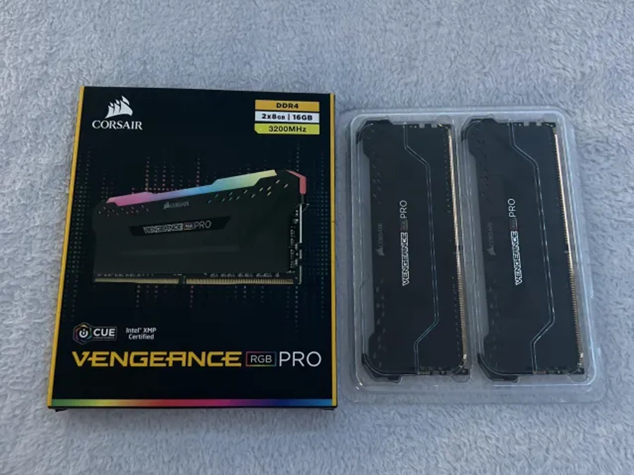 Corsair Vengeance RGB Pro 2x 8GB (16GB)
