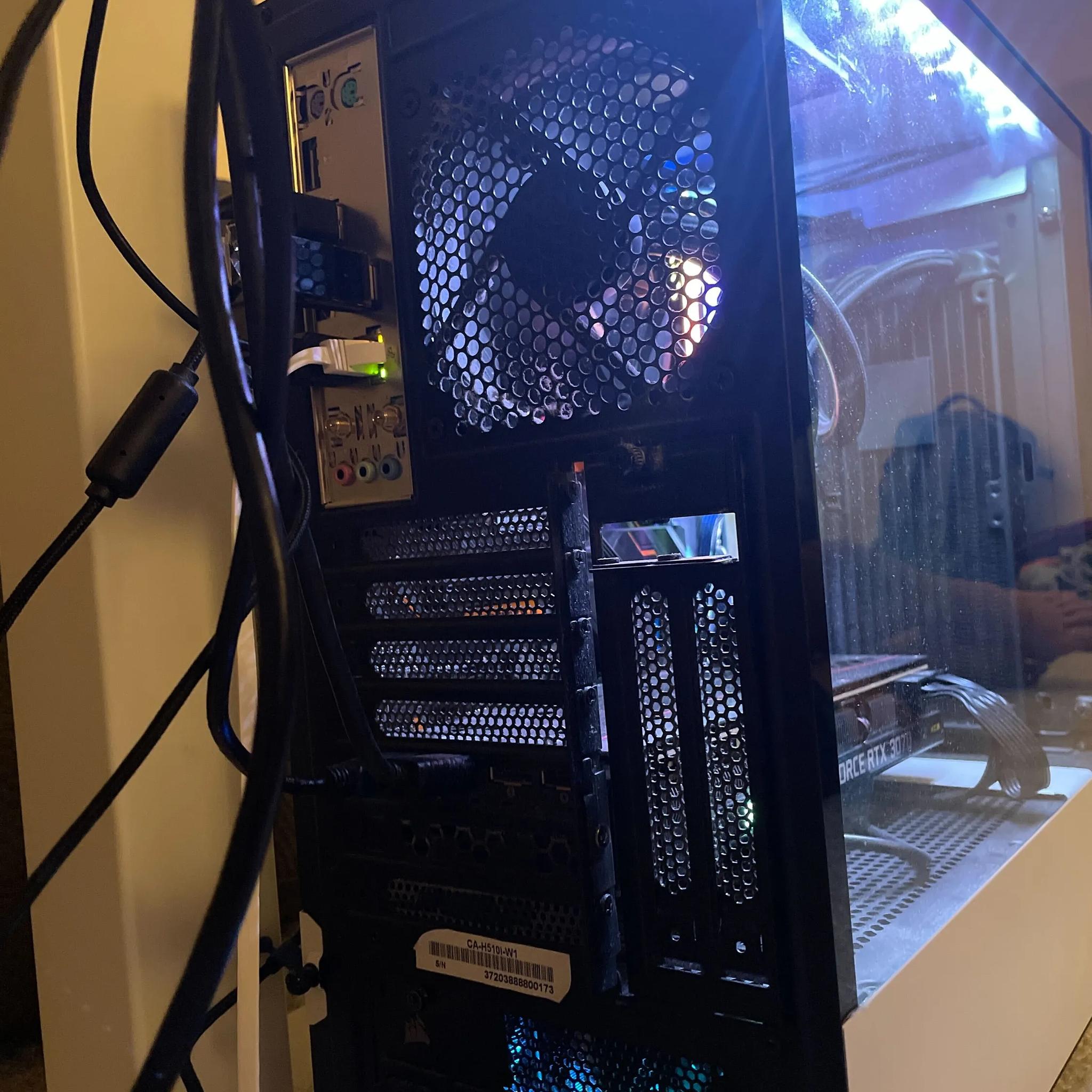 intel i9, RTX 3070, 32gb ram, 1tb ssd