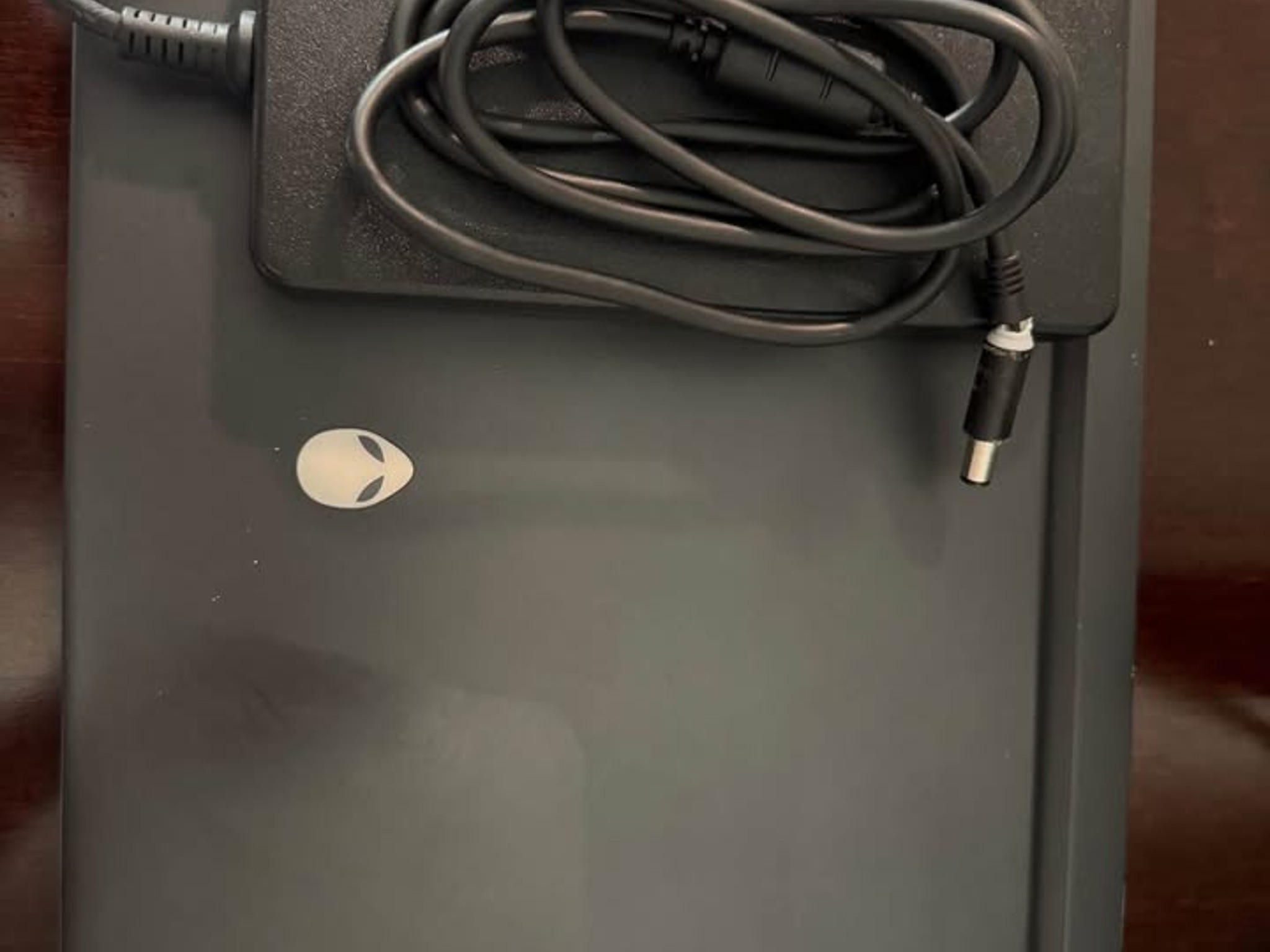 Alienware M15 R5 - Ryzen 7 5800H - RTX 3070 - 32GB RAM - 1TB SSD