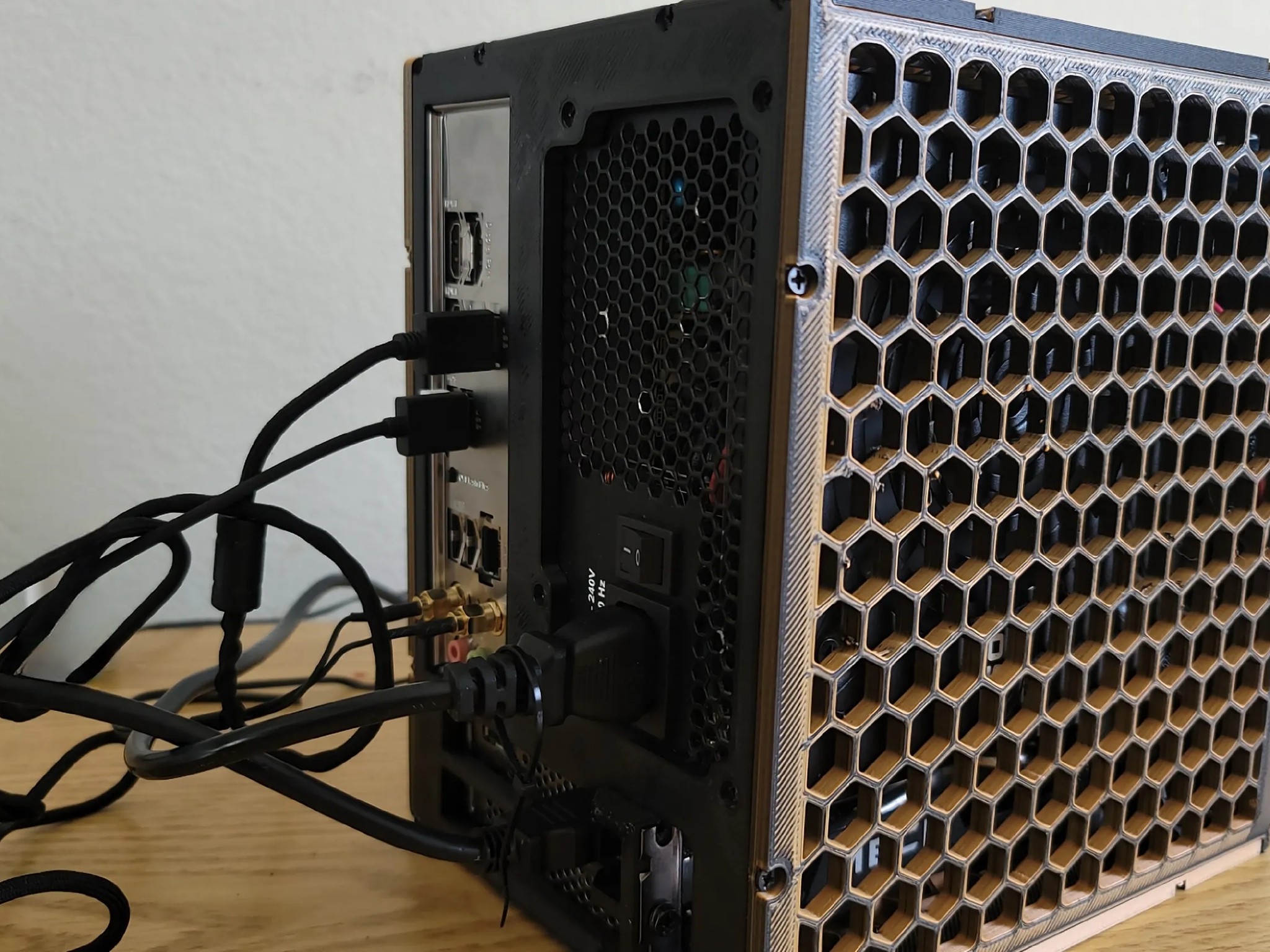 Mini Mighty Budget Gaming PC: Ryzen 5 4100, RX 6400, 16GB DDR4 3200, 500GB SSD, Windows 10 Pro