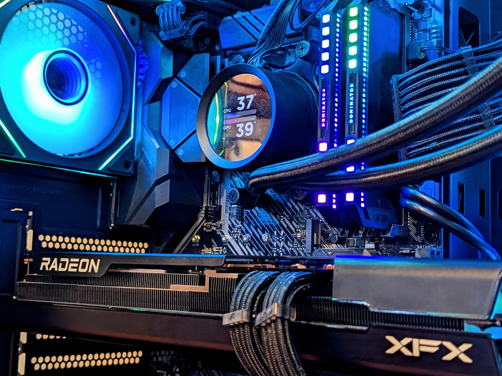 🌈 Ryzen 5 5600XT + RX 7700 XT Gaming PC | 1440p Gaming | Premium RGB Build w/ LCD Liquid Cooler