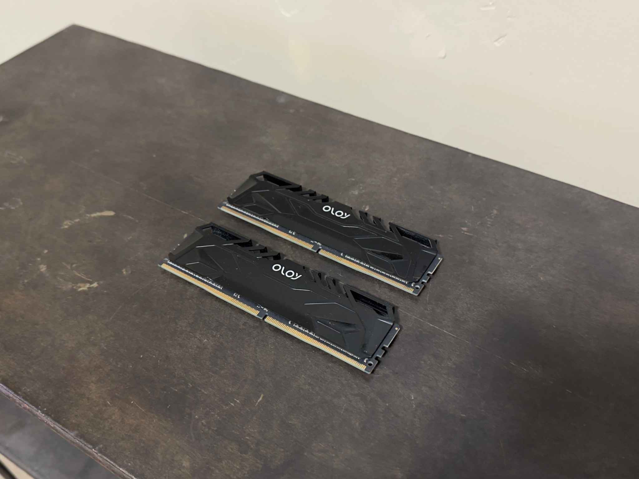 OLOY DDR4 16GB 3000MHz (2x8GB)