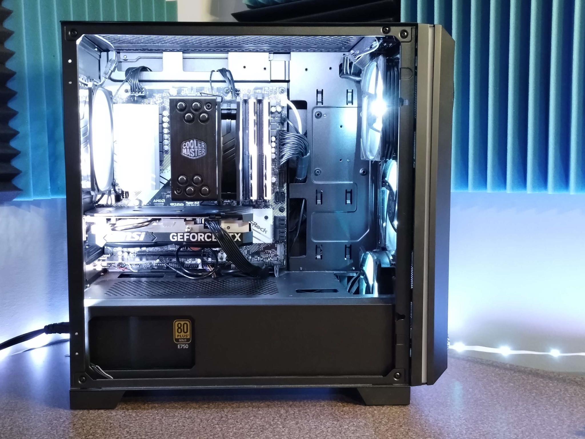 Chroma: Ryzen 5 RTX4060 + 32GB + 1TB NVMe High-airflow build