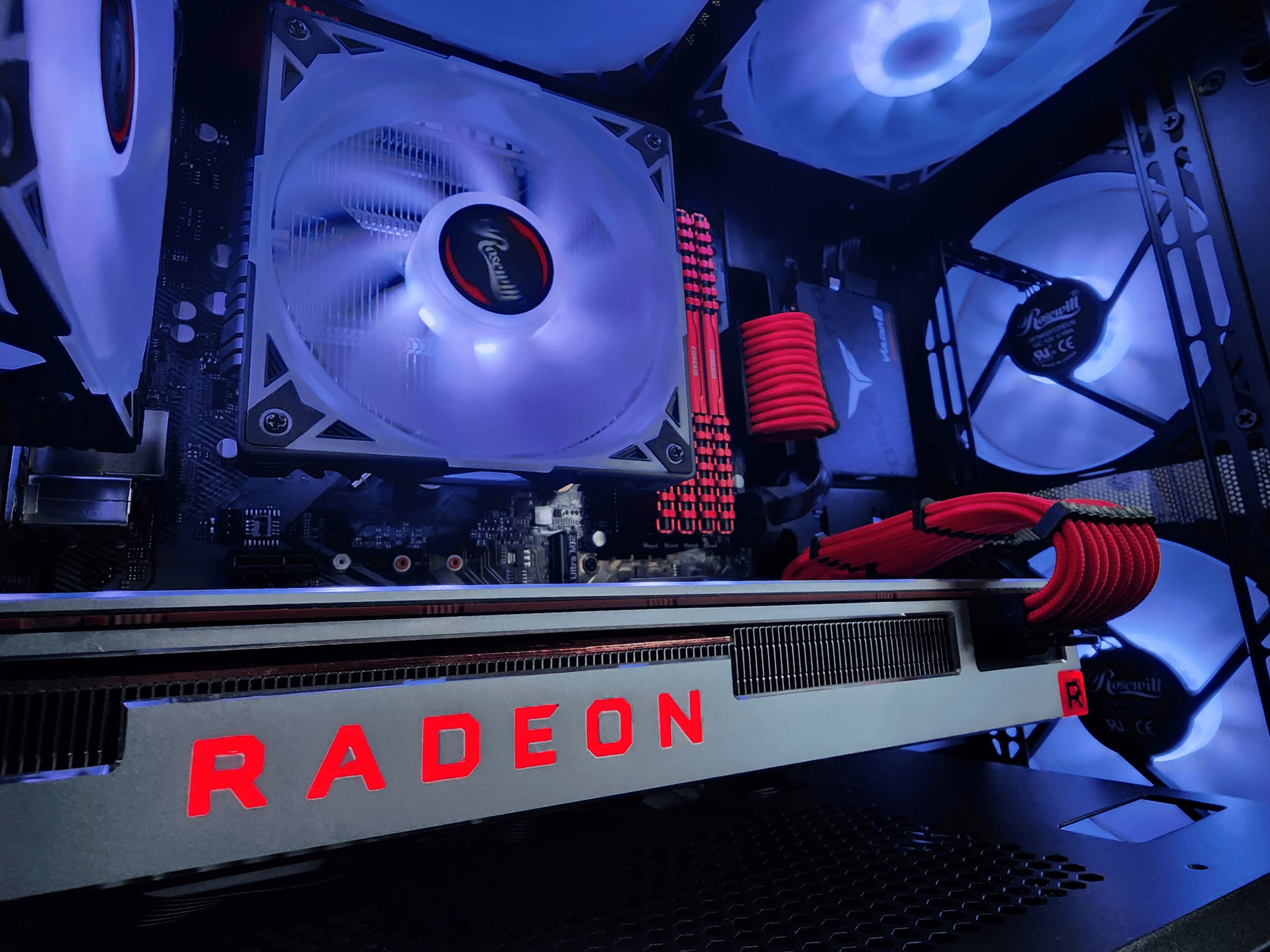 🚩🚩🚩 AMD Ryzen 7 2700X // ASRock Phantom Gaming Radeon VII 16GB //Corsair Vengeance 16GB 2800MHz
