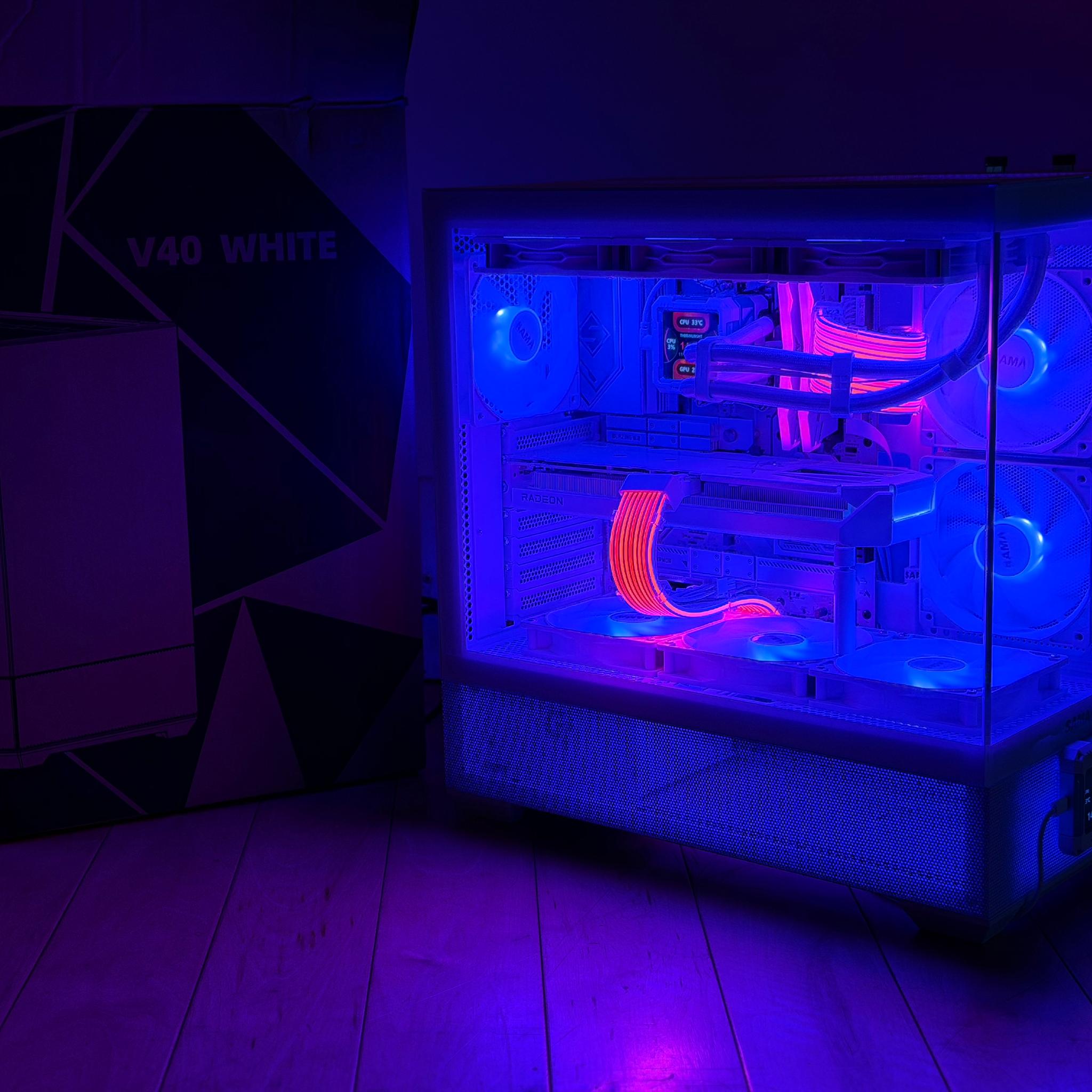 ✨NEW Custom All-White Gaming PC | Ryzen 7 7700 / RX 9060 XT 16 GB / 1 TB NVMe / DDR5 RGB