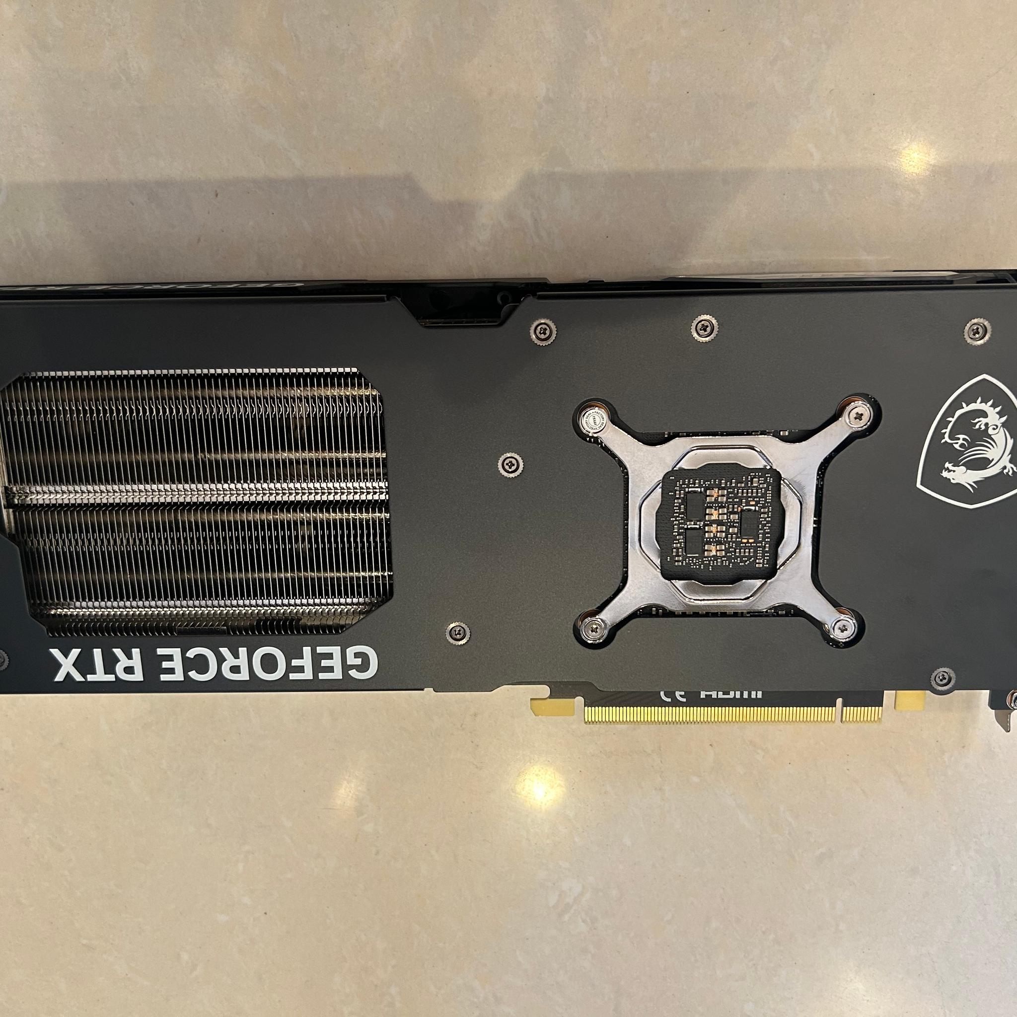 MSI GeForce RTX 4070 Gaming X Slim 12GB