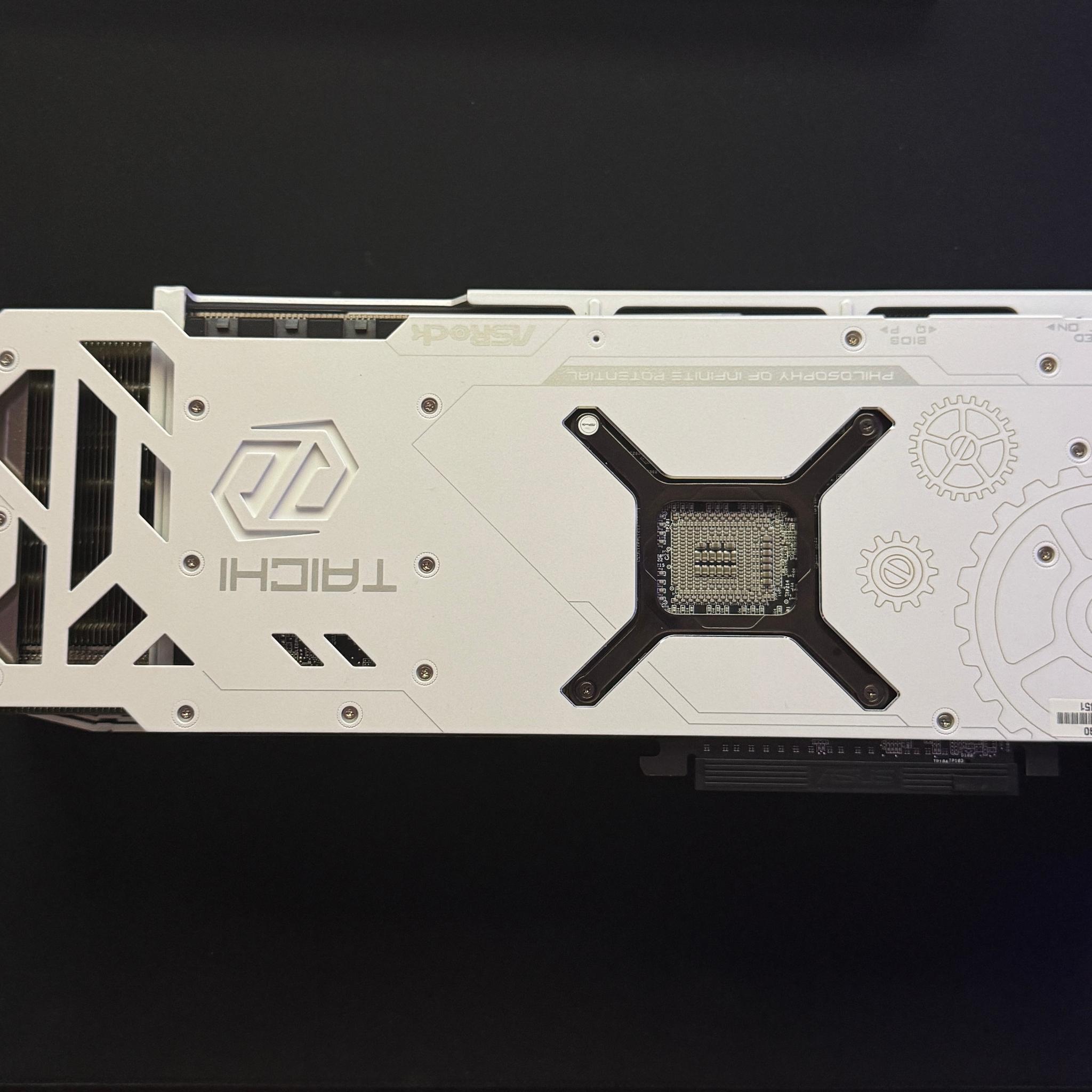 AsRock Radeon RX 7900 XTX Taichi White Edition 24GB GDDR6
