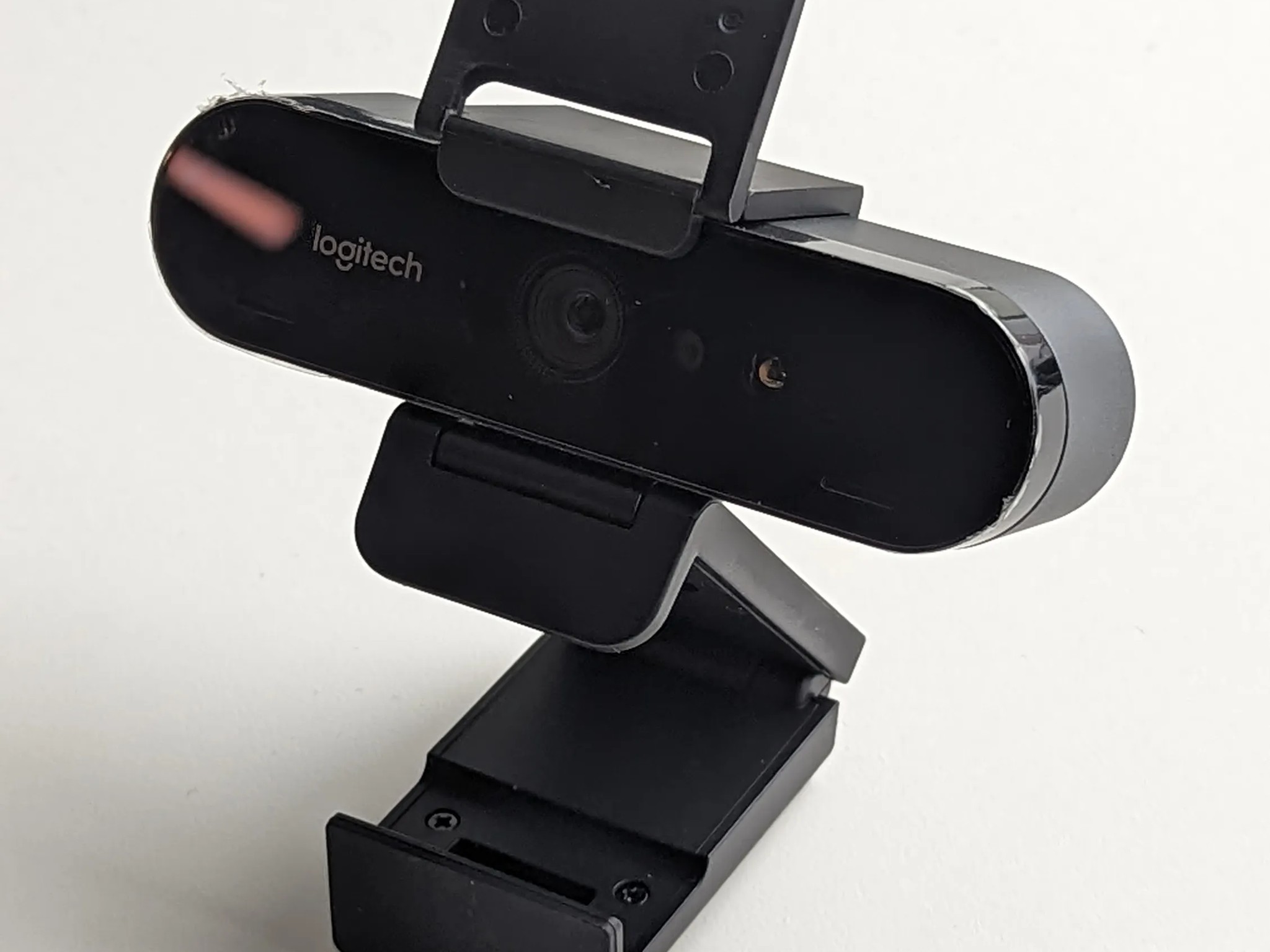 Logitech Brio 4K Webcam, Ultra 4K HD, Noise-Canceling mic, Auto Light Correction, Wide Field of View