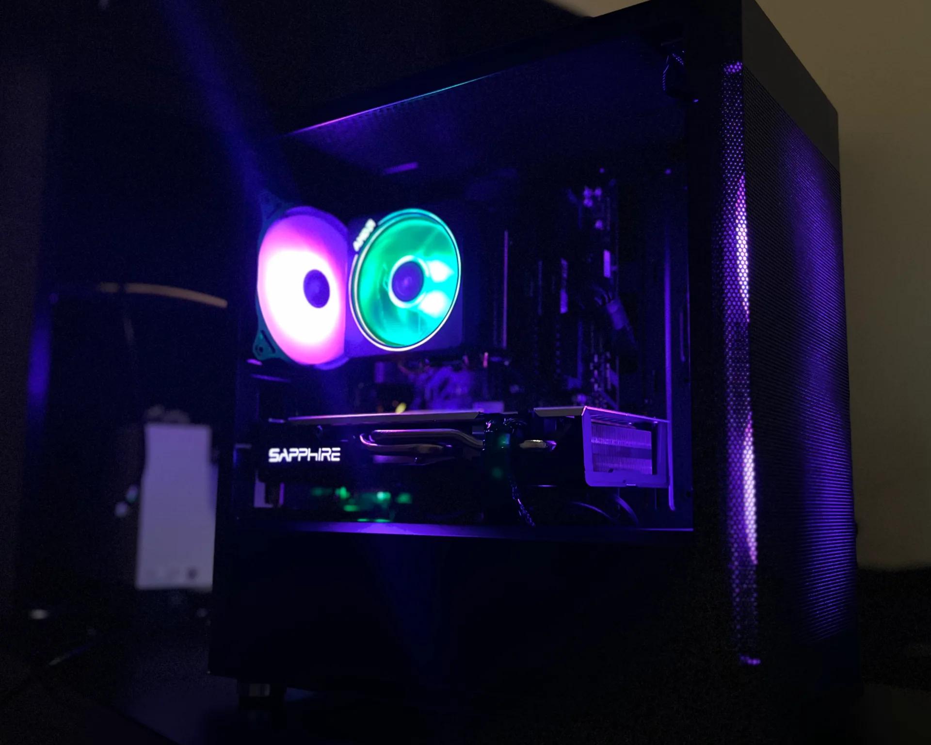 AMD Ryzen 7 2700x + rx 580 8gb +16 gb ram|| Gaming computer