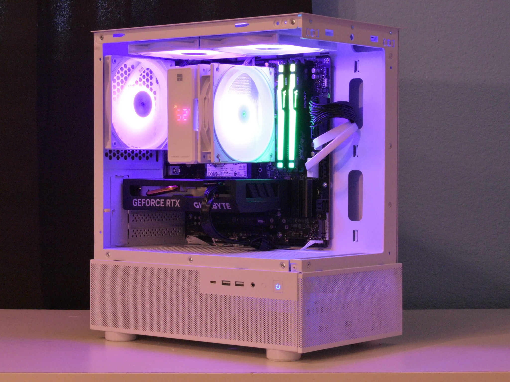⬜Whiteout v2⬜ Ryzen 5 7500F | RTX 4060 8GB | 16GB Ram 6000mhz | 1TB nVME Gen4 SSD | Win11 Pro + Wifi