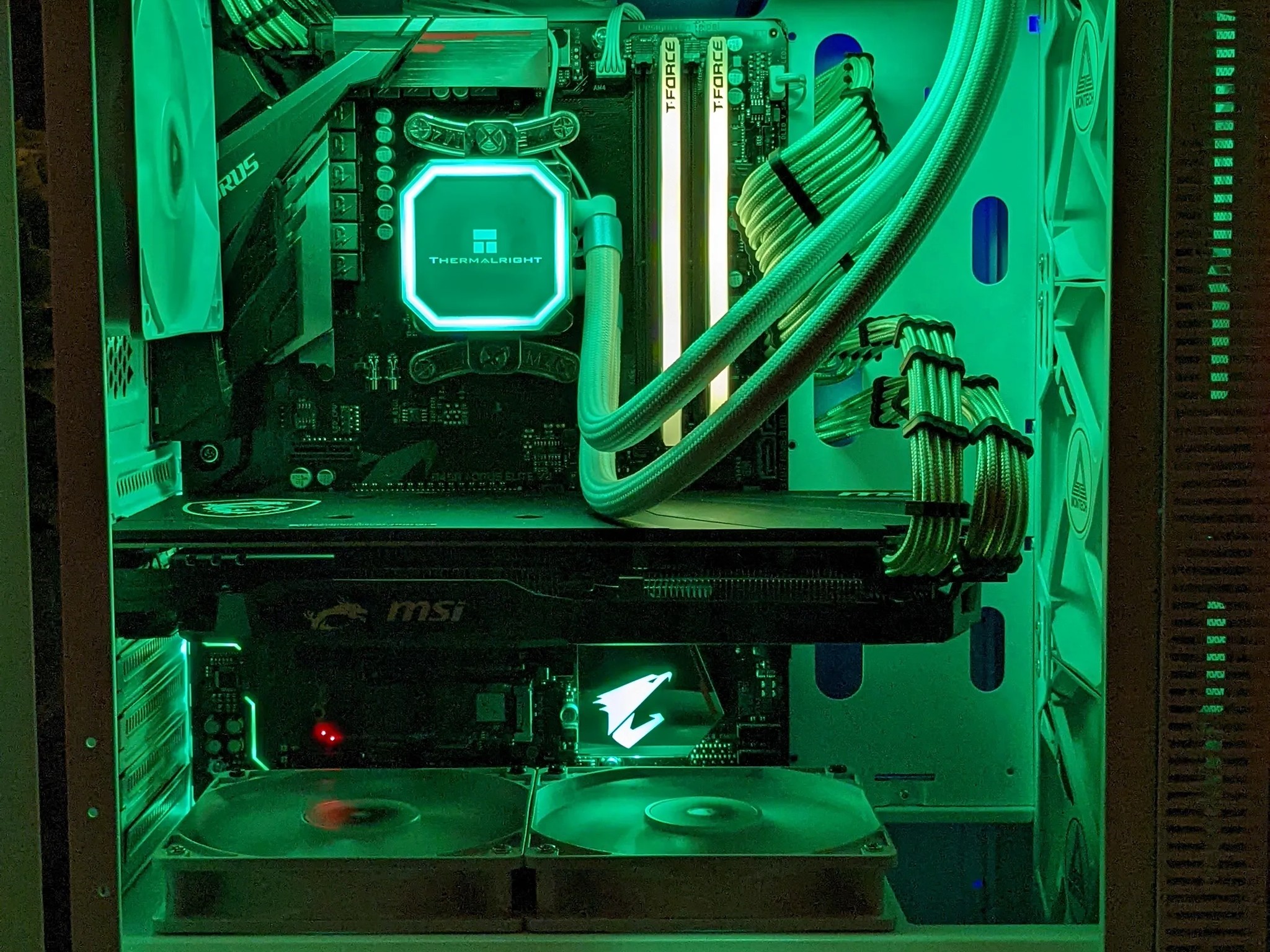 1440p⚪️Liquid💧Cooled⚪️Beast🔥|RX5600XT | Ryzen 5@4GHz| 16GB RAM| 1TB NVMe | Windows 11