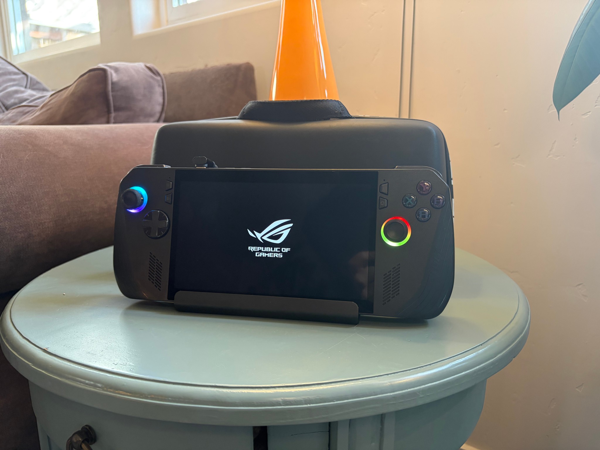 ASUS Rog ally x with case and dock