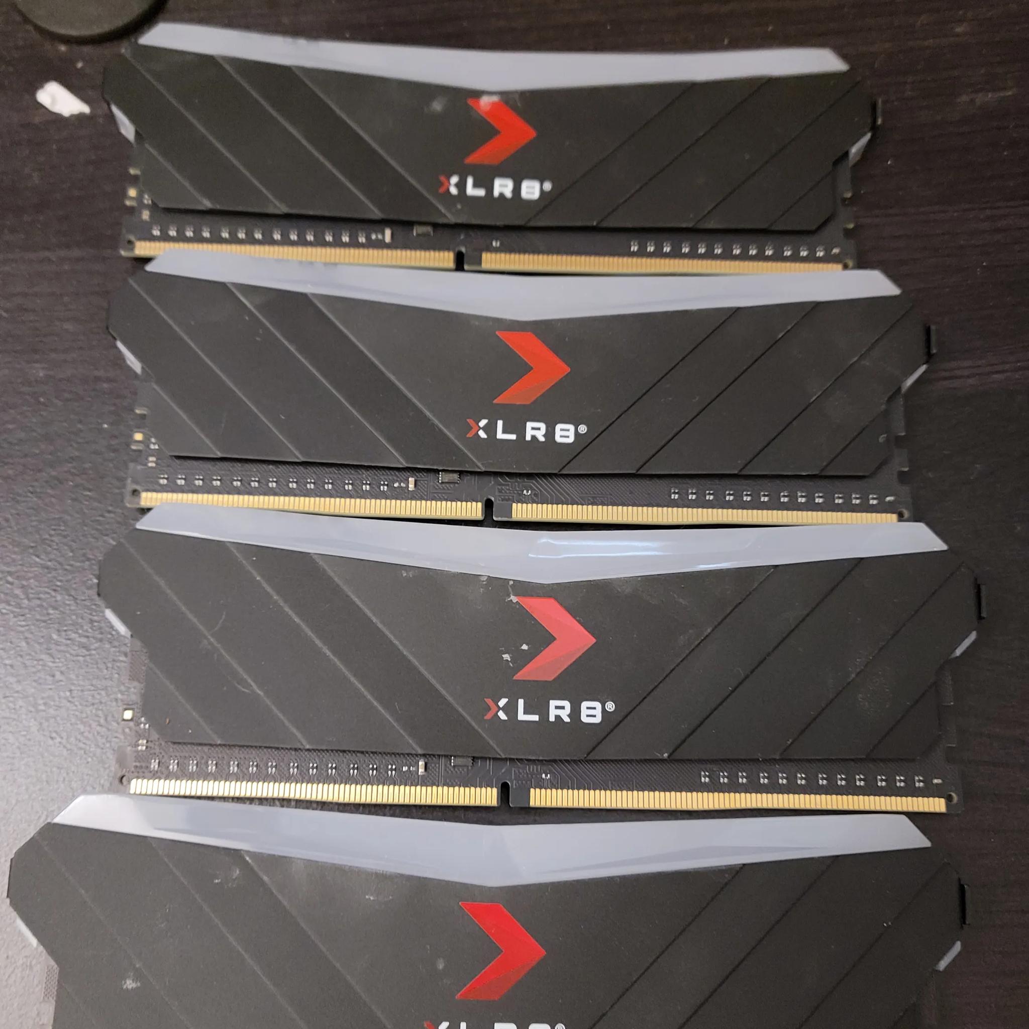 32gb PNY xlr8 ram 3600 cl8