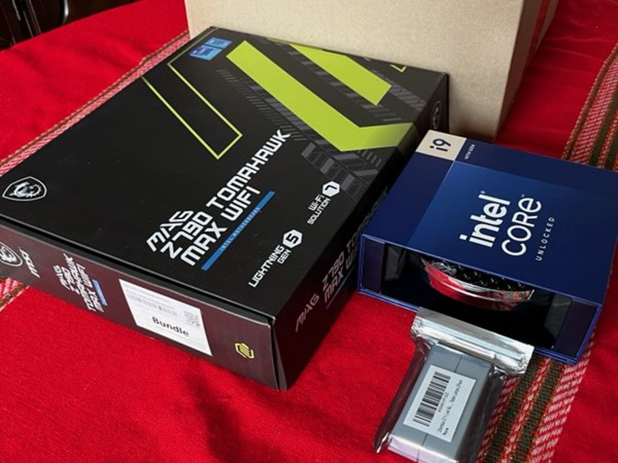 INTEL  14th i9 – 14900K+MAG Z790 TOMAHAWK MAX WF