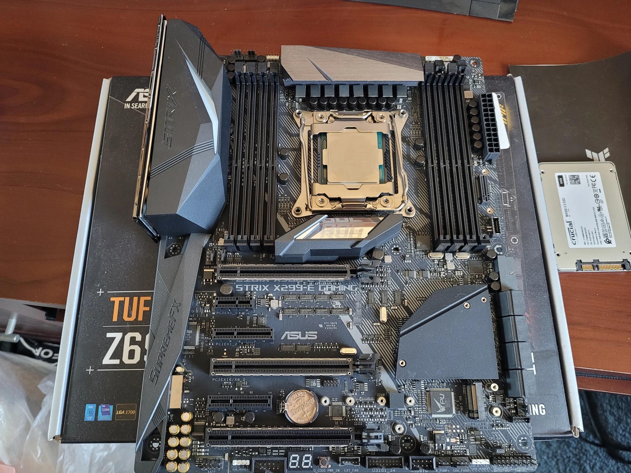Motherboard/CPU Combo Asus Rog Strix X299-E Gaming ATX LGA2066 Intel Core i7-7740x 4.3Ghz